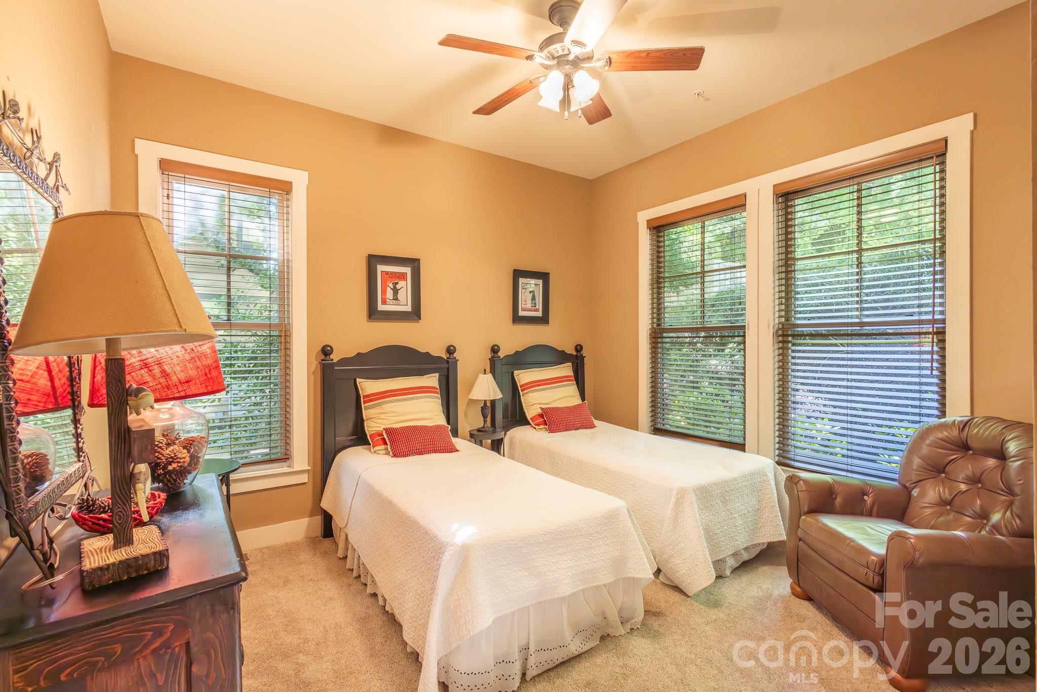 150-2 Saddle Notch Lane — Tuckasegee