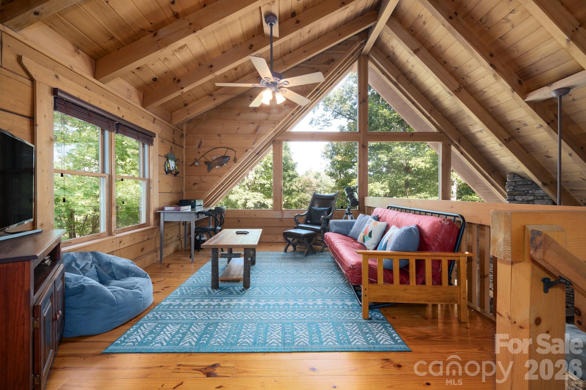117 Laurel Lakes Parkway — Lake Lure