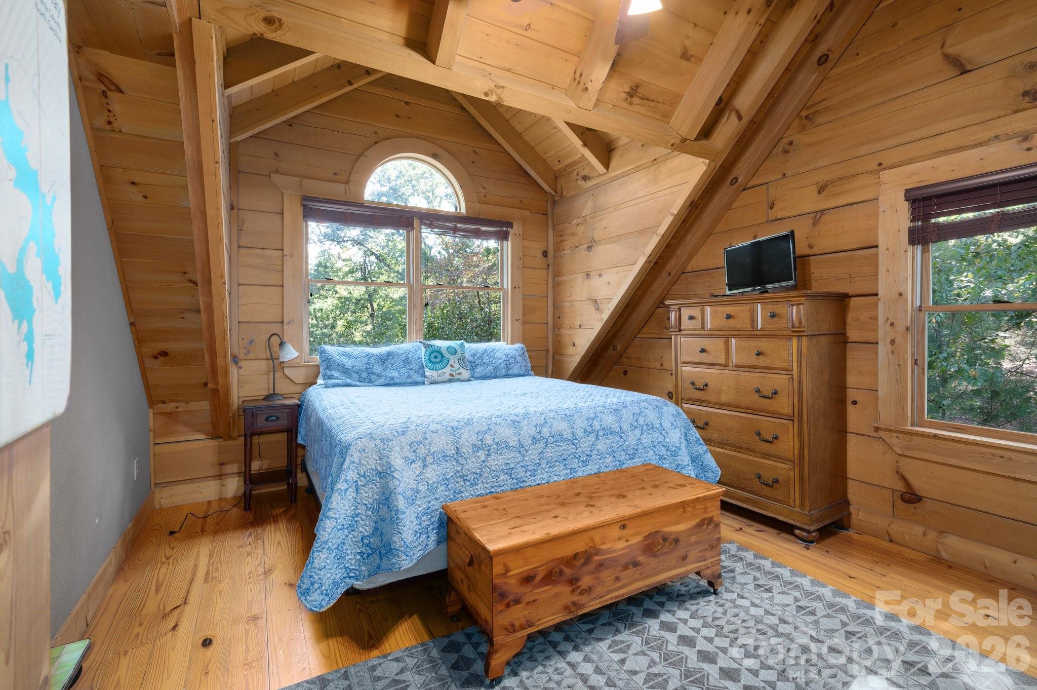 117 Laurel Lakes Parkway — Lake Lure