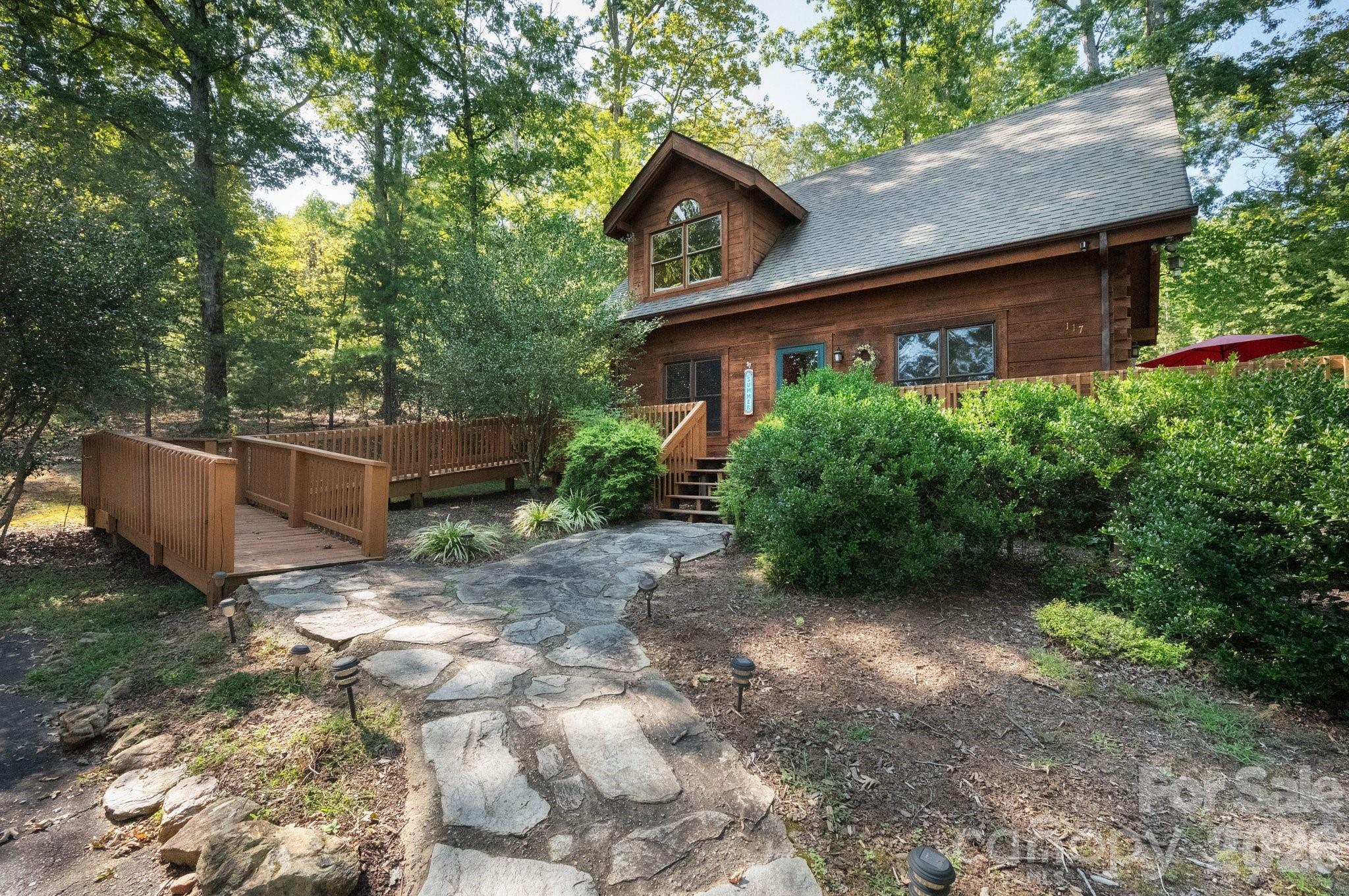 117 Laurel Lakes Parkway — Lake Lure