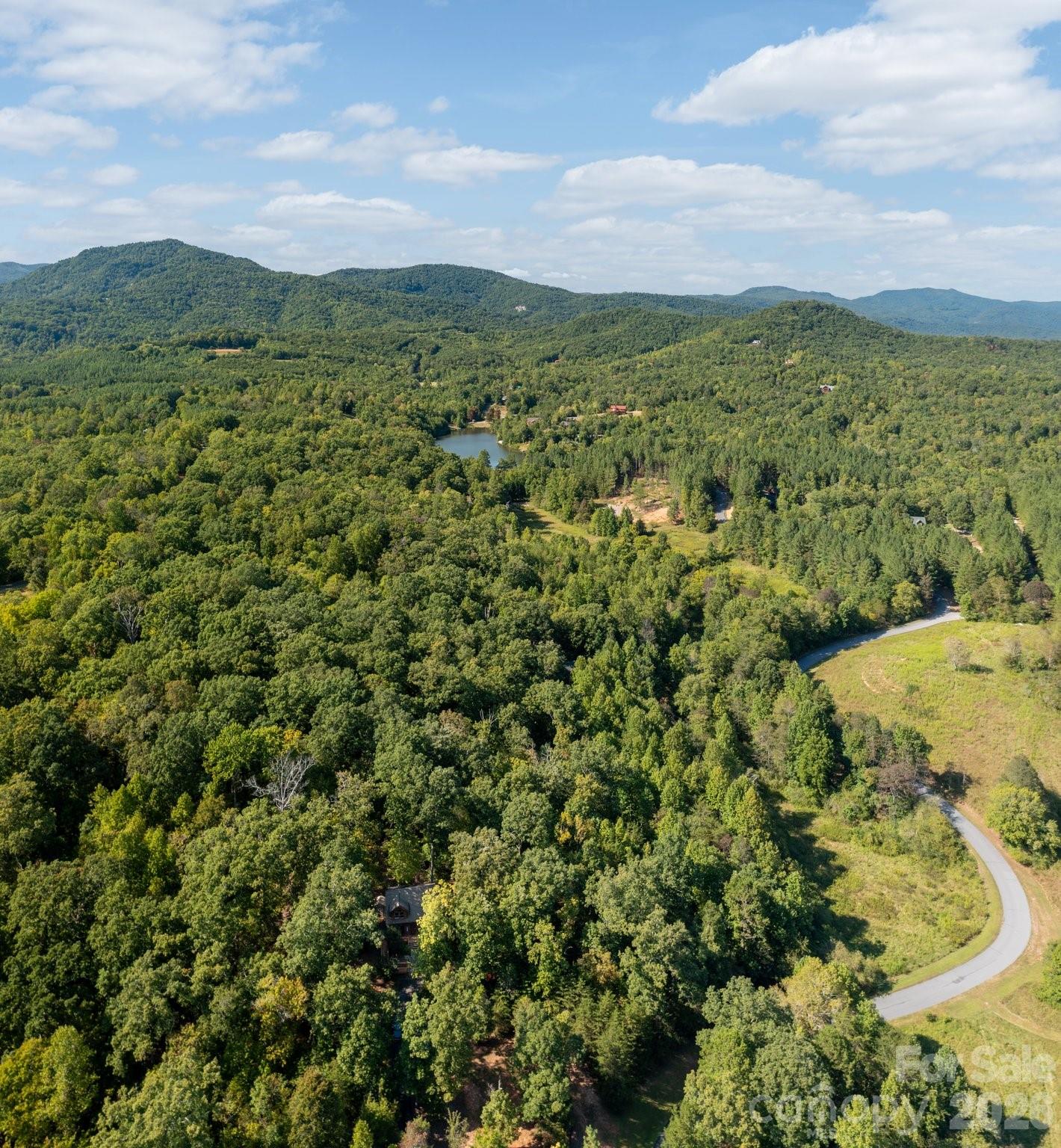 117 Laurel Lakes Parkway — Lake Lure