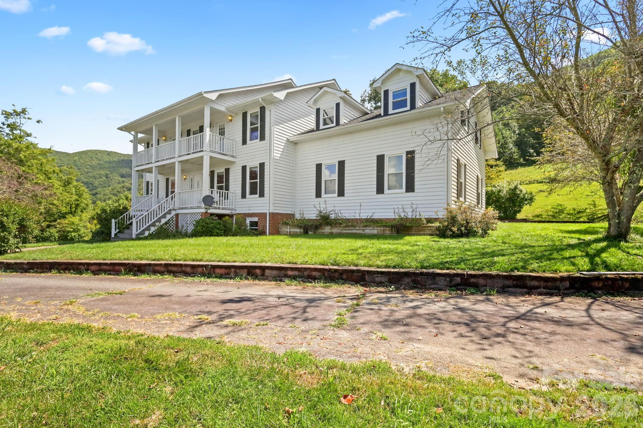 840 Ed Williams Road — Zionville