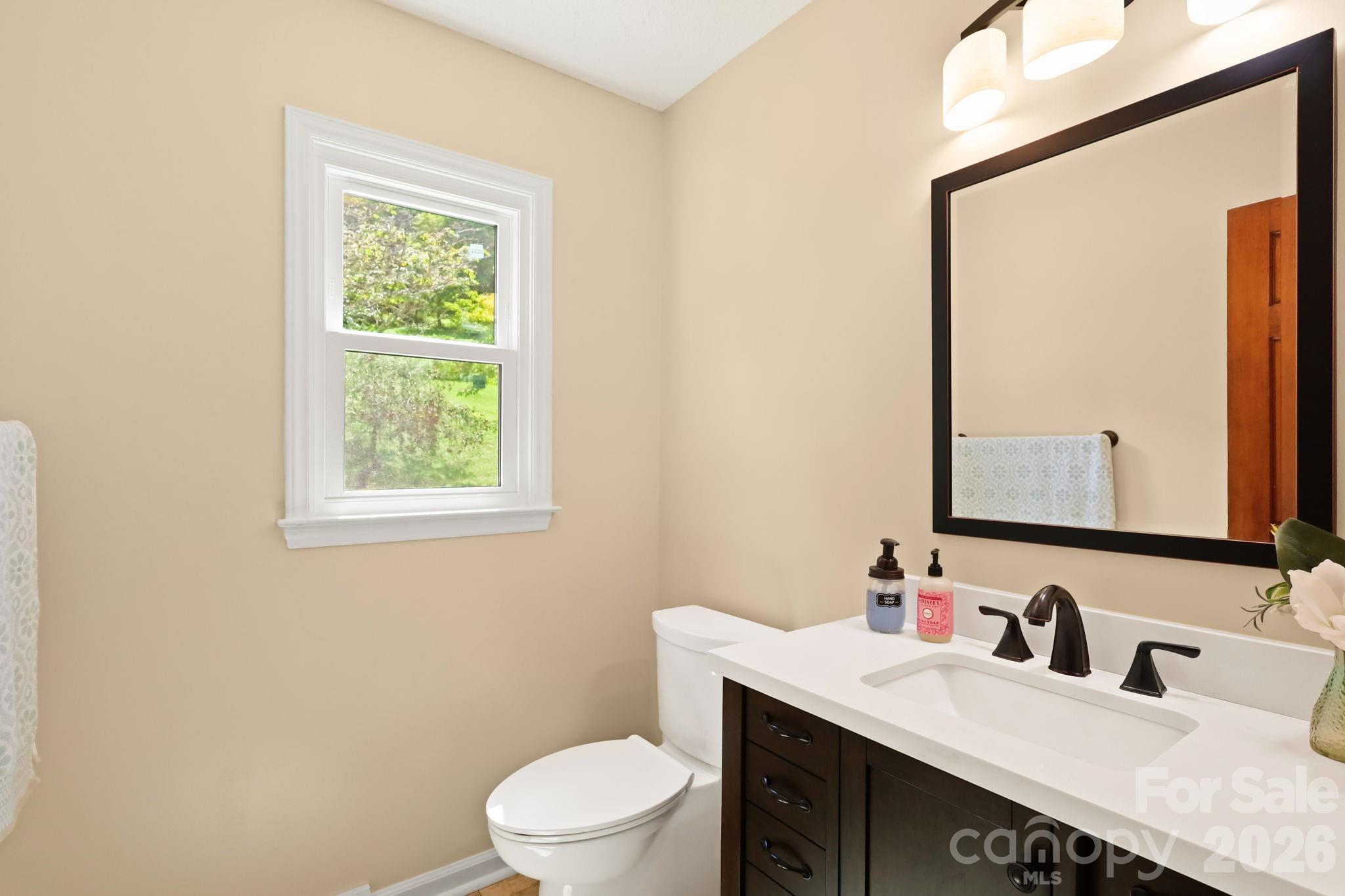 840 Ed Williams Road — Zionville