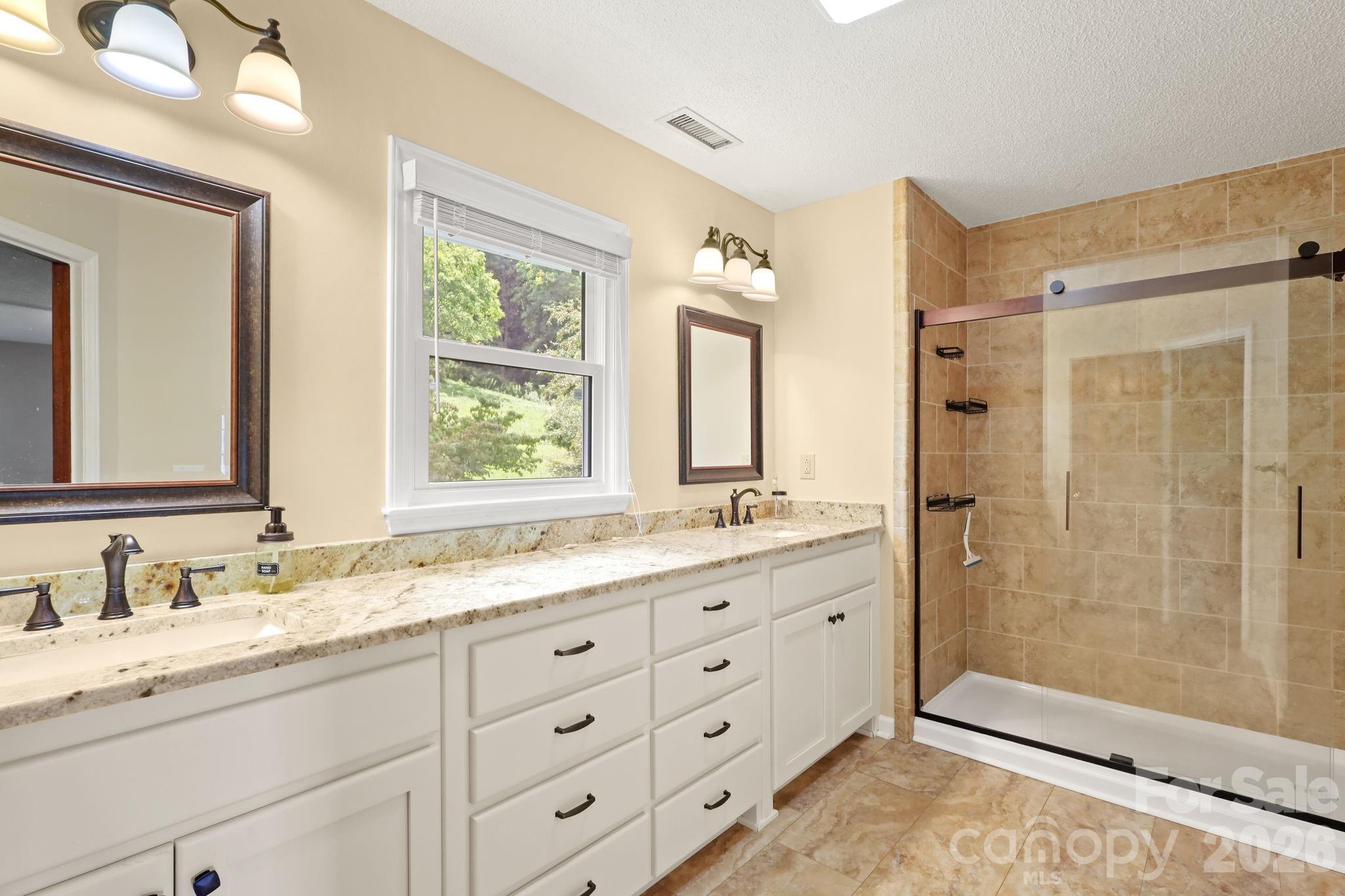 840 Ed Williams Road — Zionville