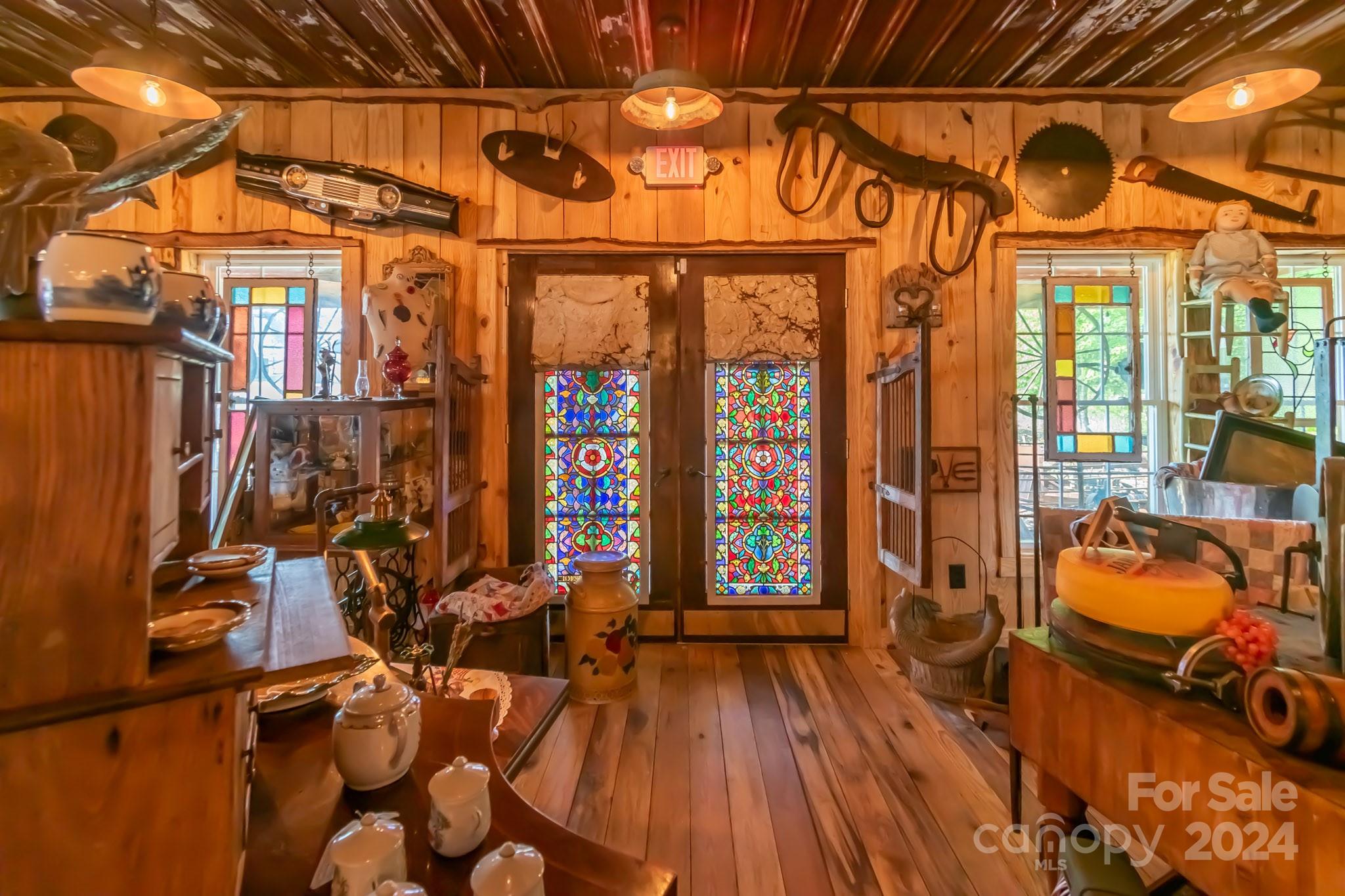 5067 E Dixon Boulevard — Kings Mountain