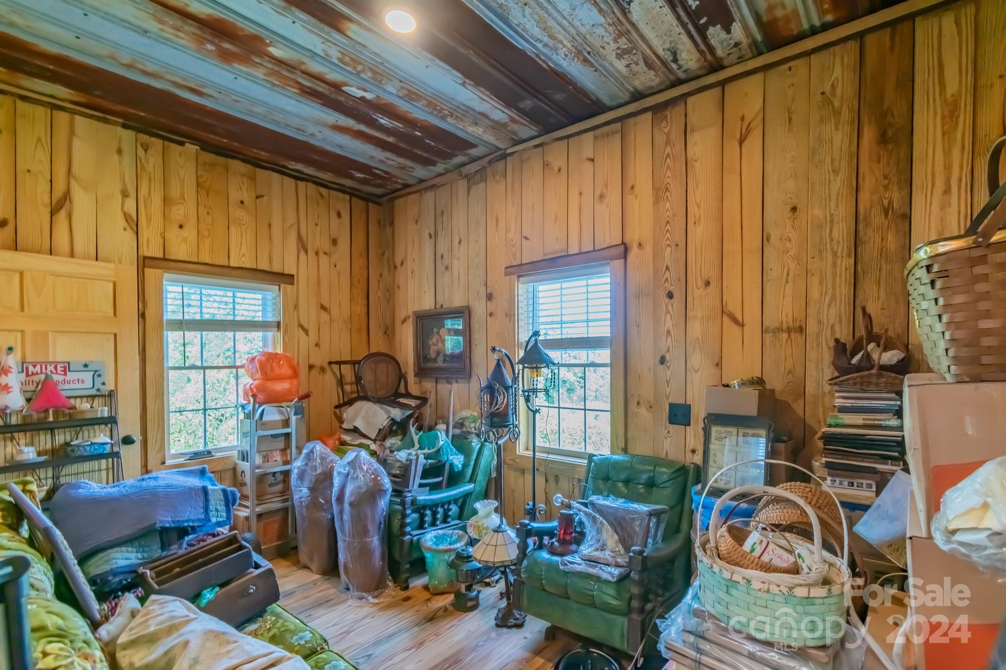 5067 E Dixon Boulevard — Kings Mountain