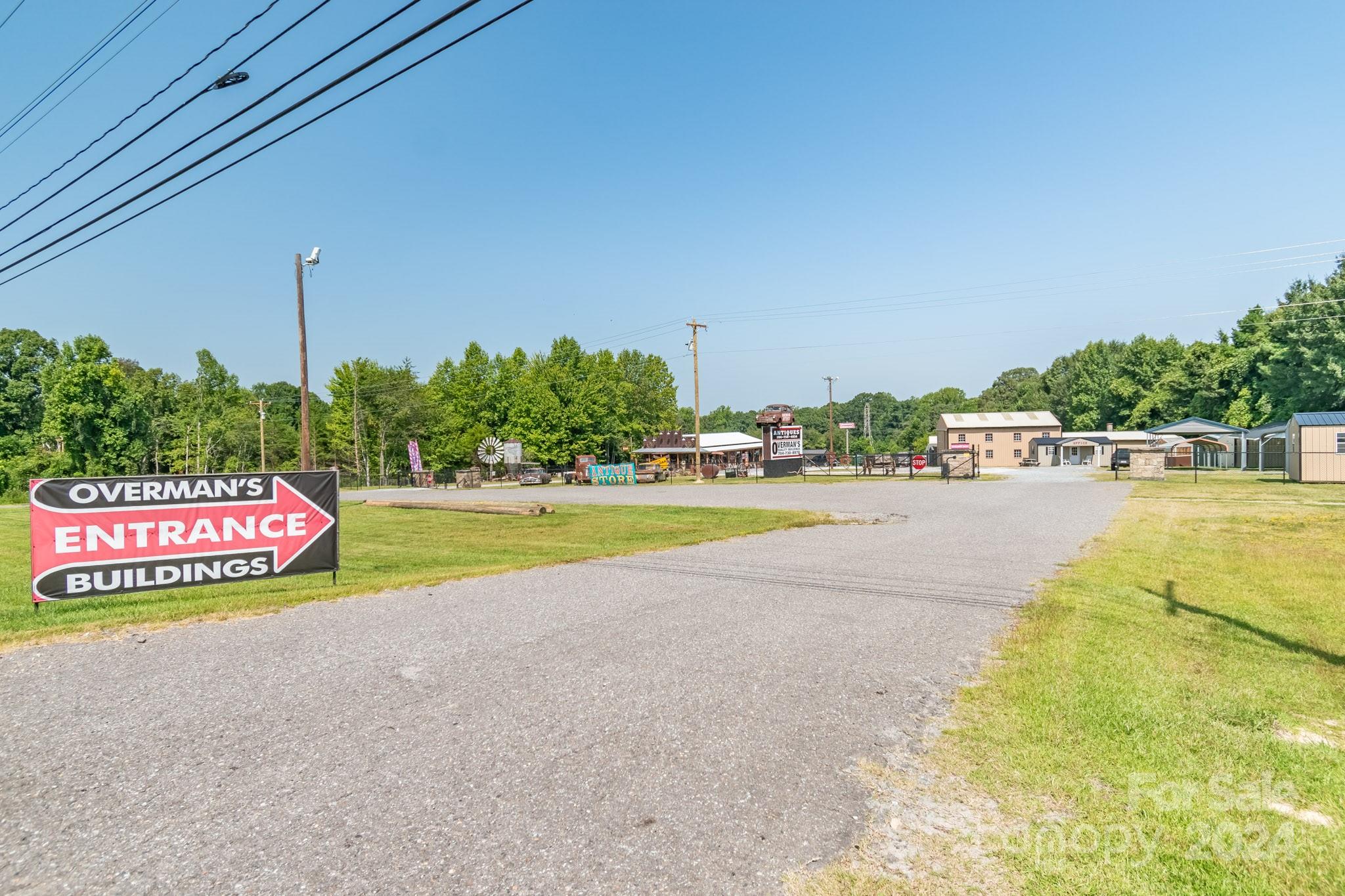 5067 E Dixon Boulevard — Kings Mountain