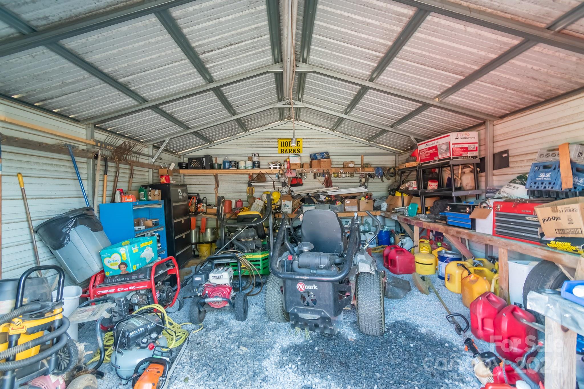 5067 E Dixon Boulevard — Kings Mountain
