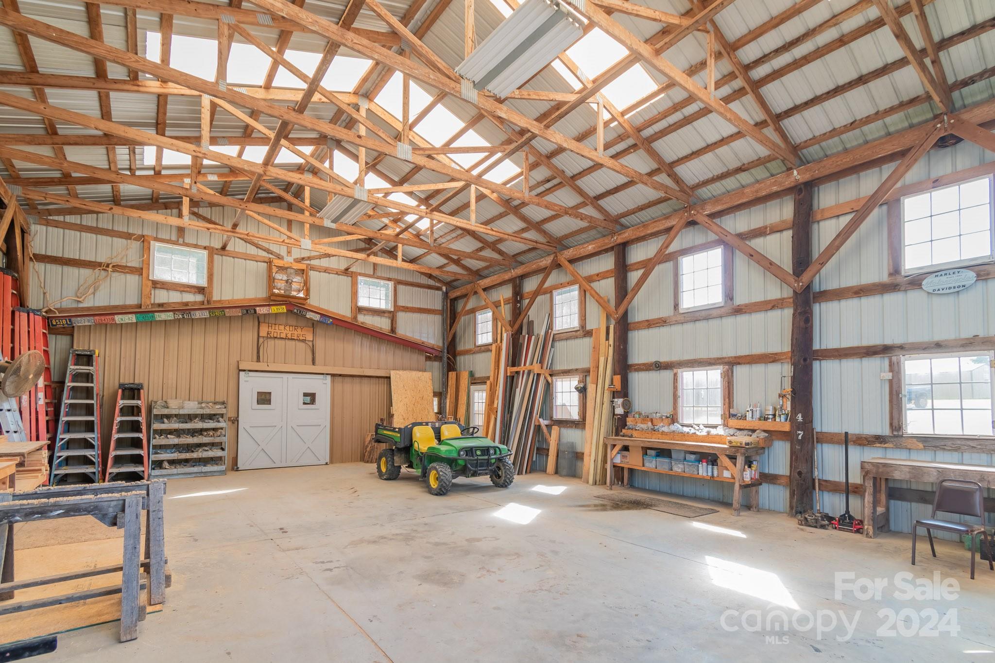 5067 E Dixon Boulevard — Kings Mountain