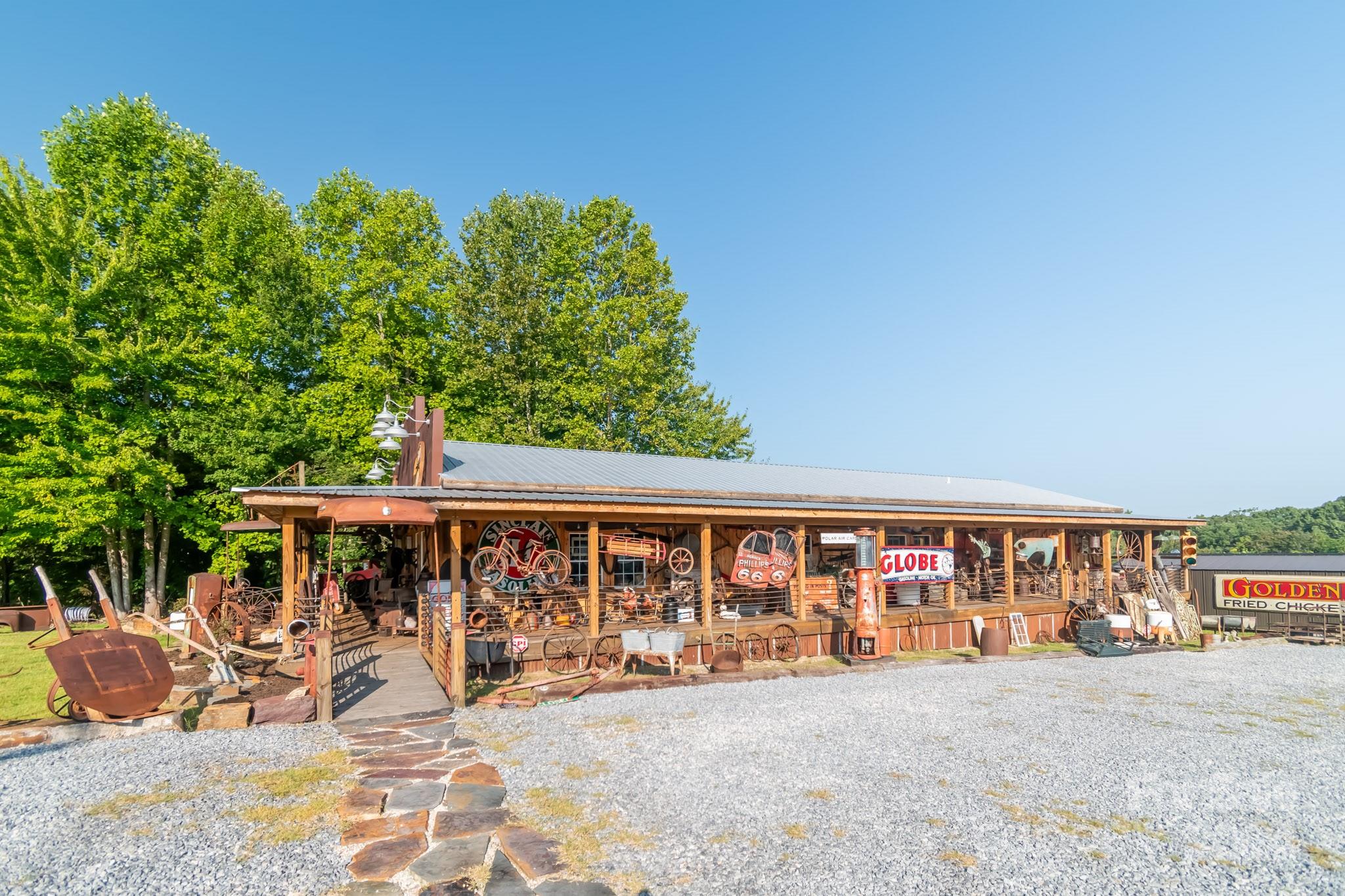 5067 E Dixon Boulevard — Kings Mountain