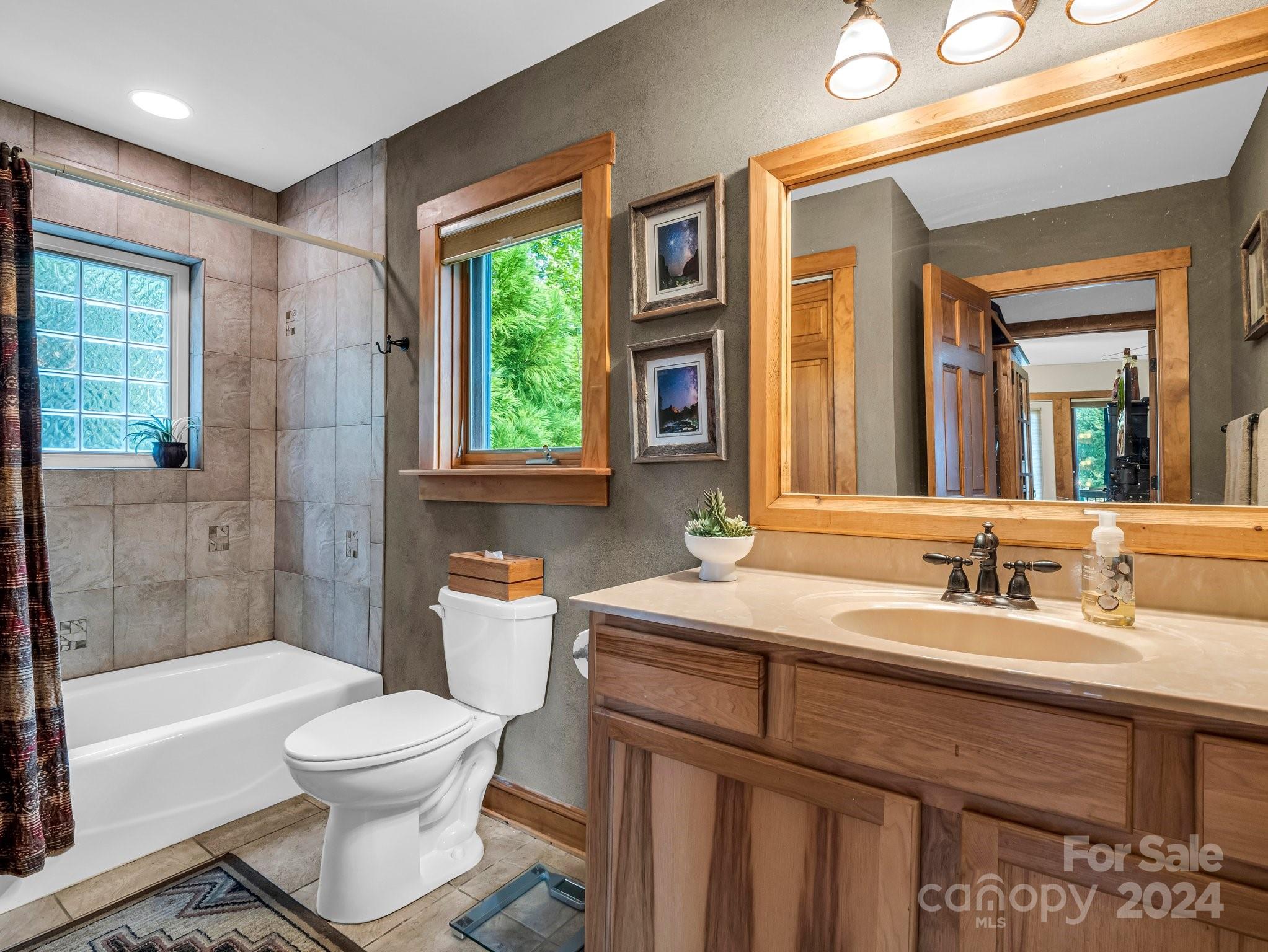 181 Highland Heights — Lake Lure