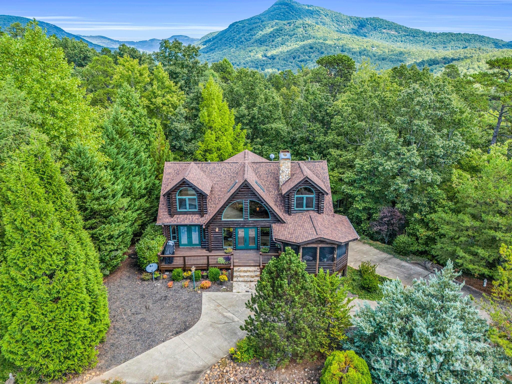 181 Highland Heights — Lake Lure