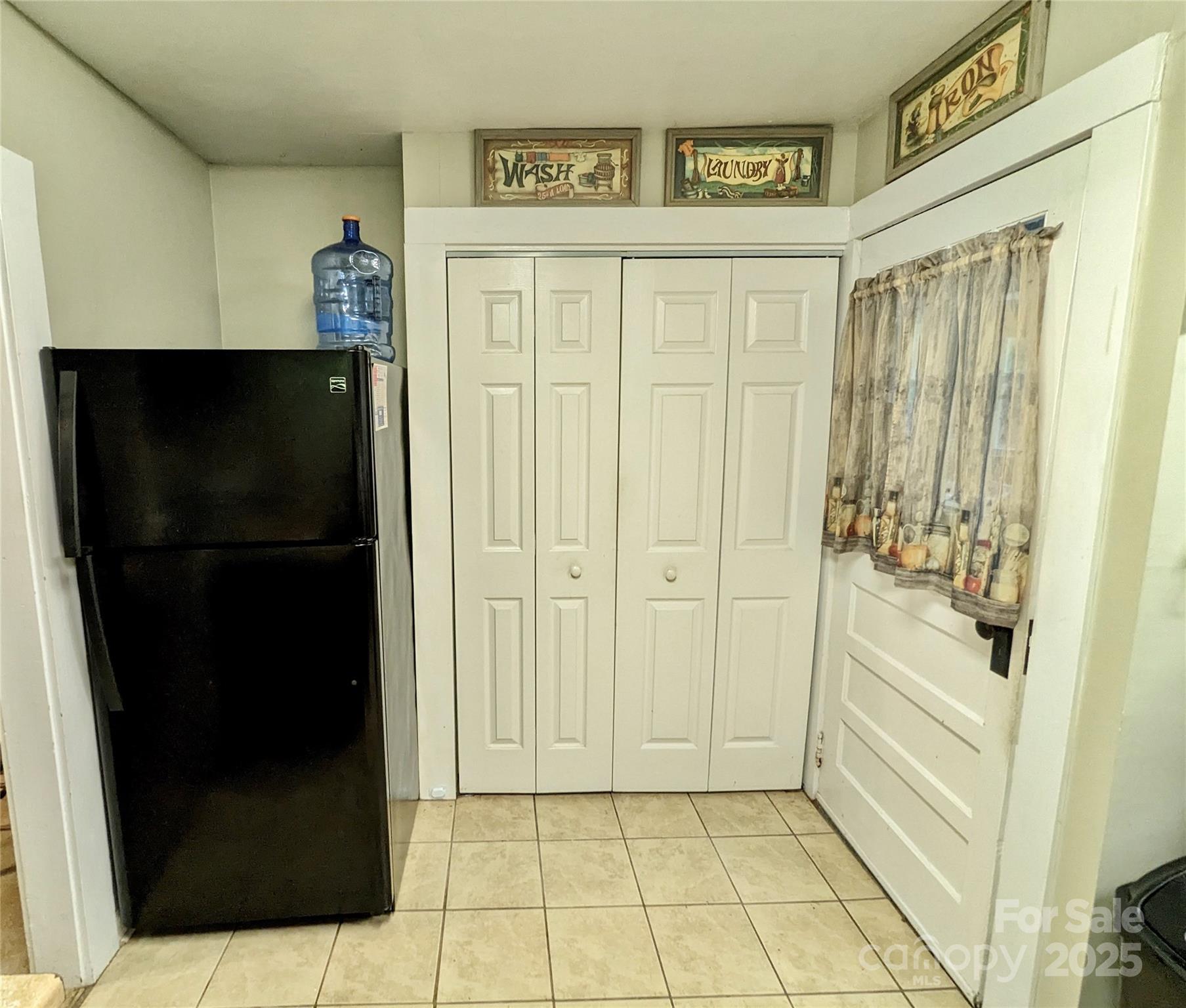 46 Tree Farm Road — Spruce Pine