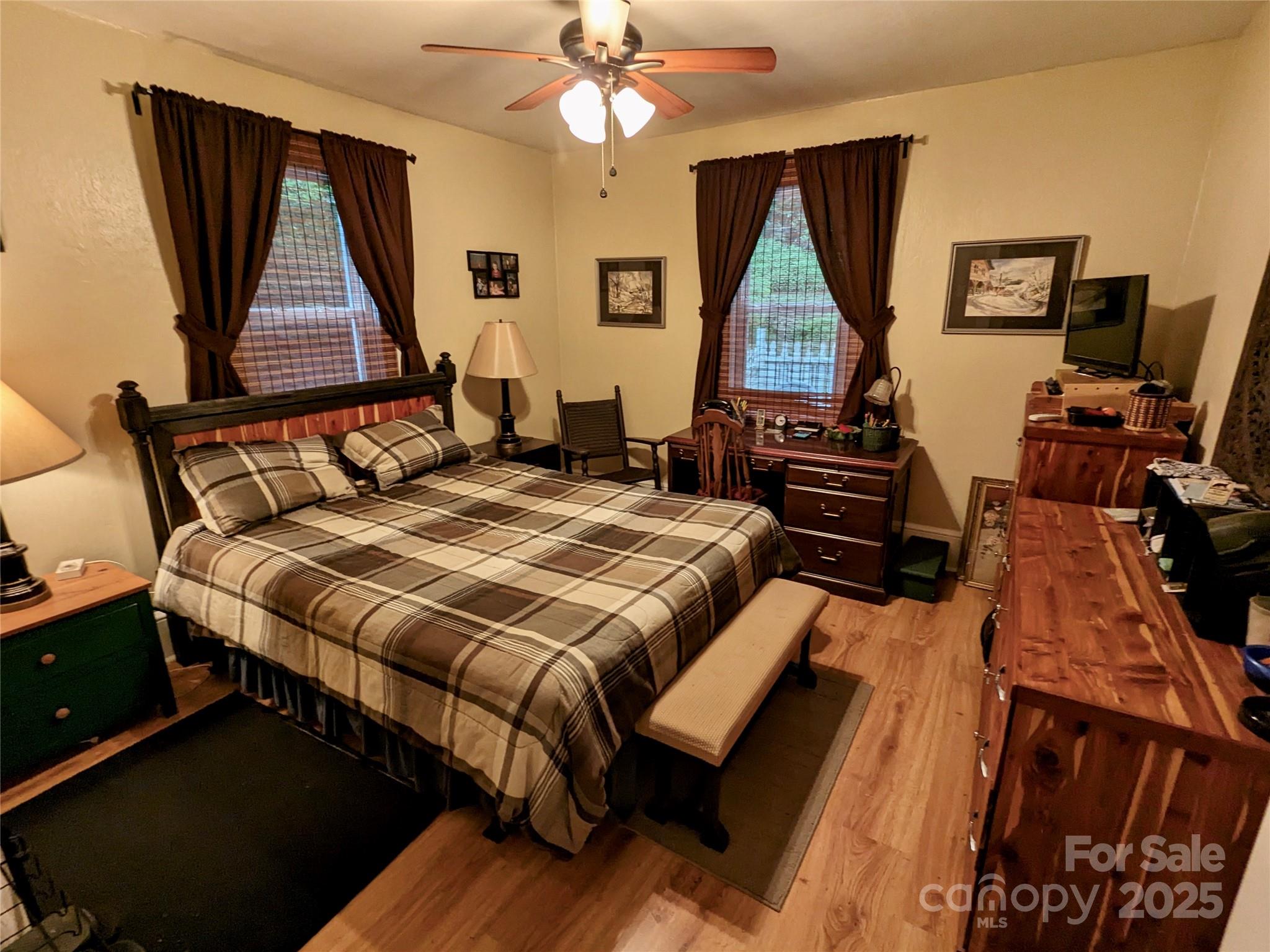46 Tree Farm Road — Spruce Pine
