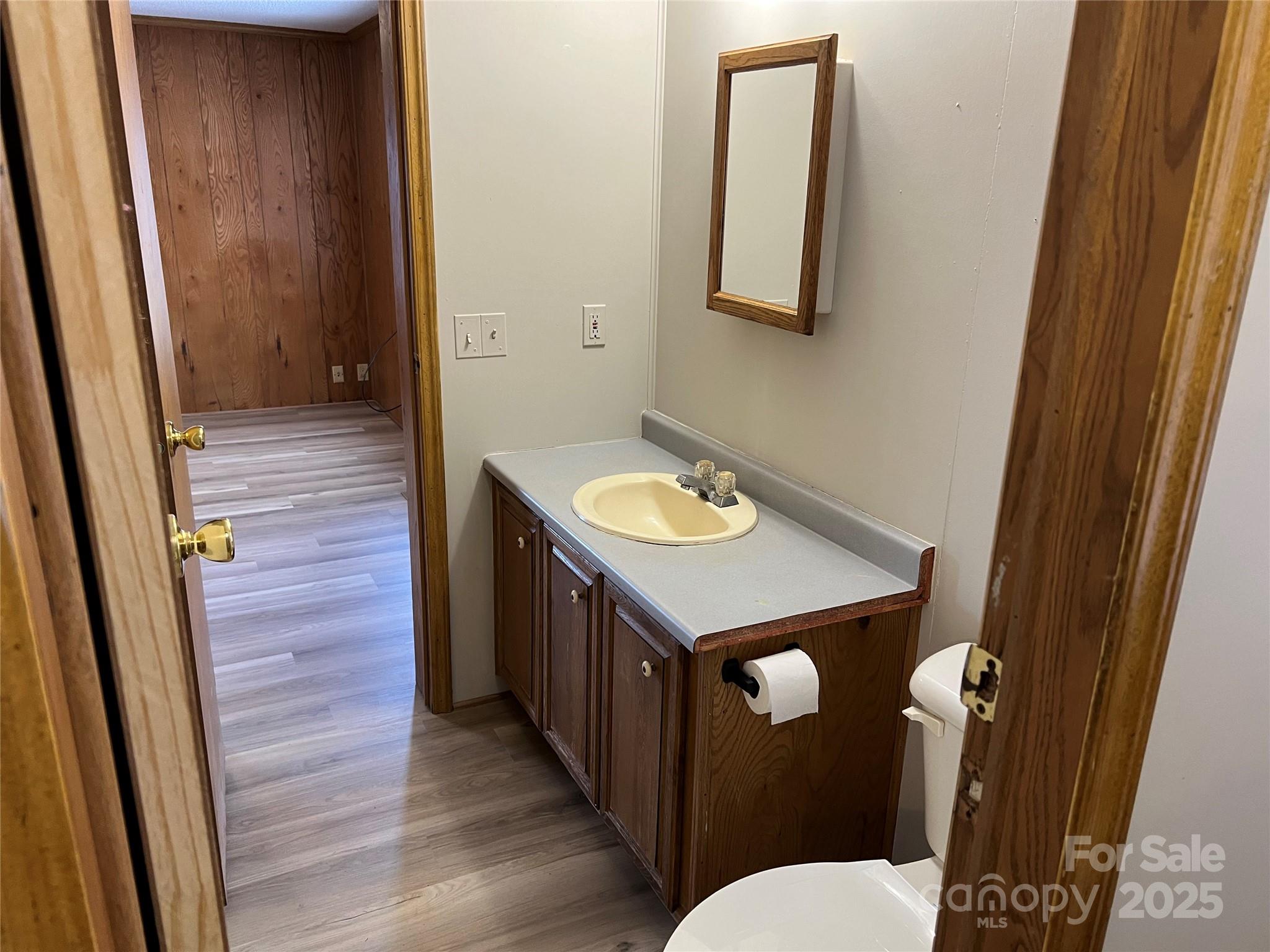 112 and 154 Merri Drive — Hendersonville