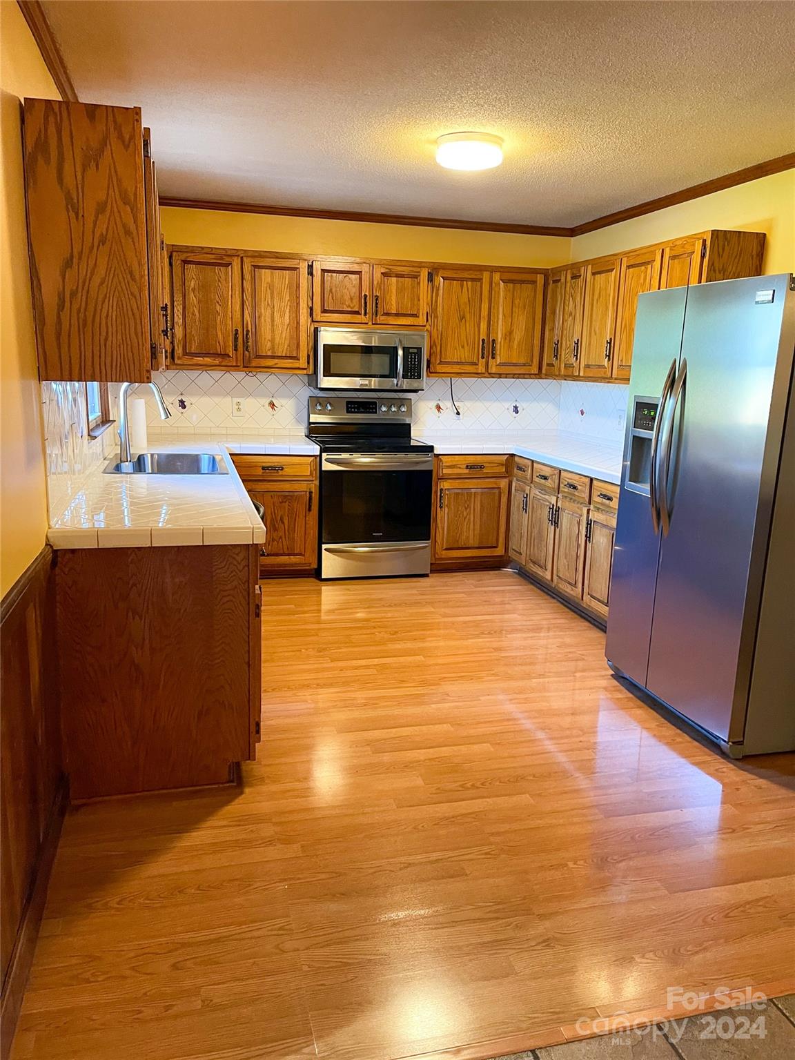 1610 Sierra Road — York