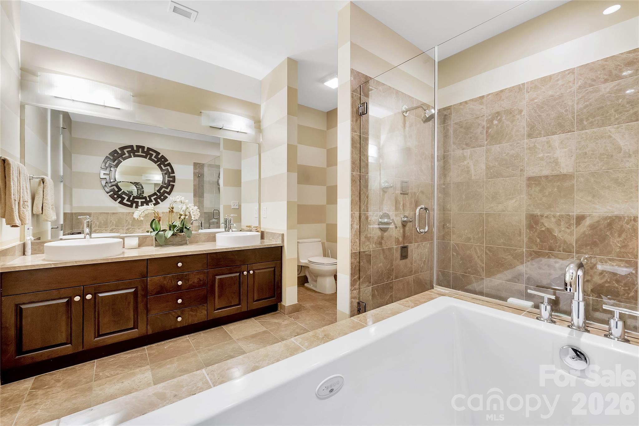 215 N Pine Street #3705 — Charlotte