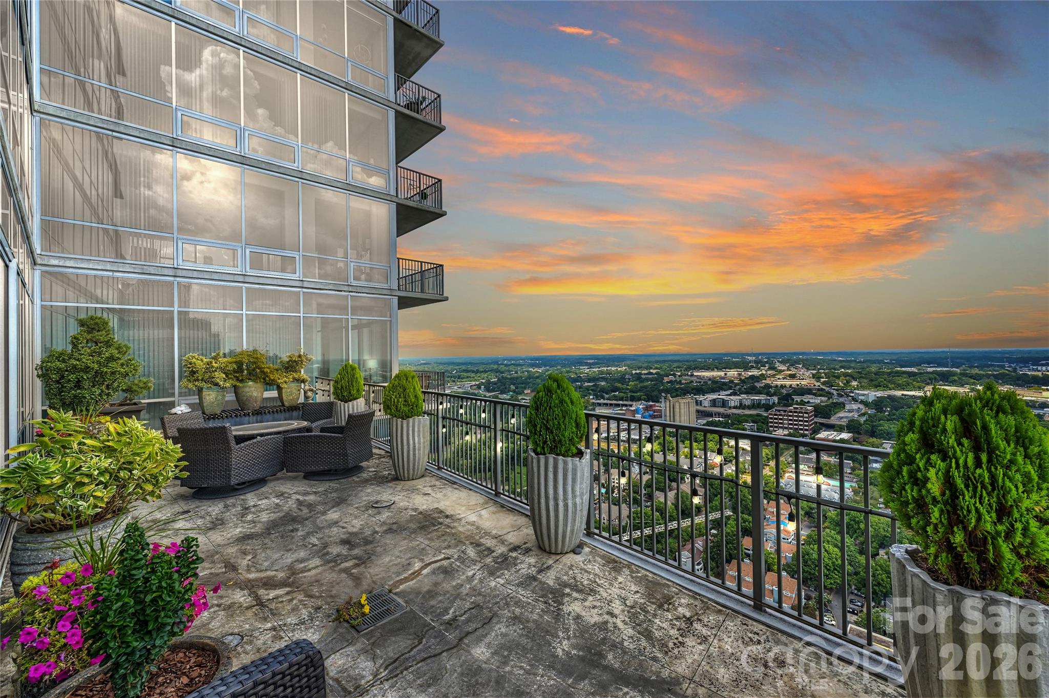 215 N Pine Street #3705 — Charlotte