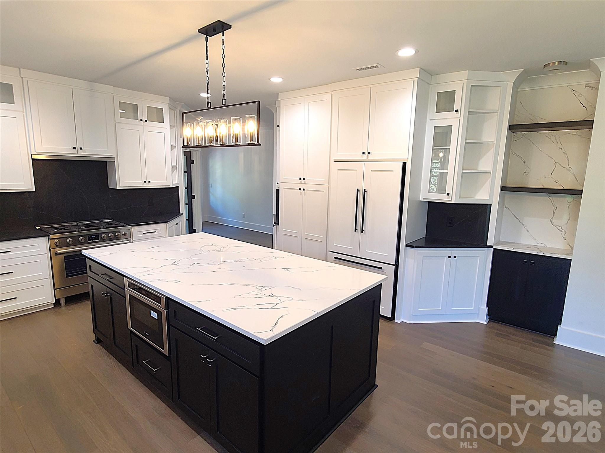 444 19th Avenue Circle NW — Hickory