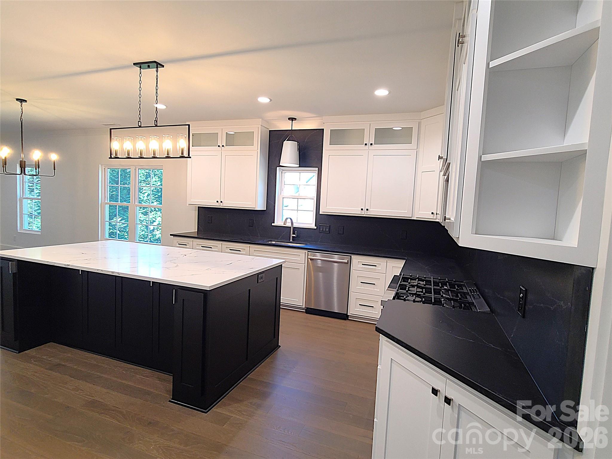 444 19th Avenue Circle NW — Hickory