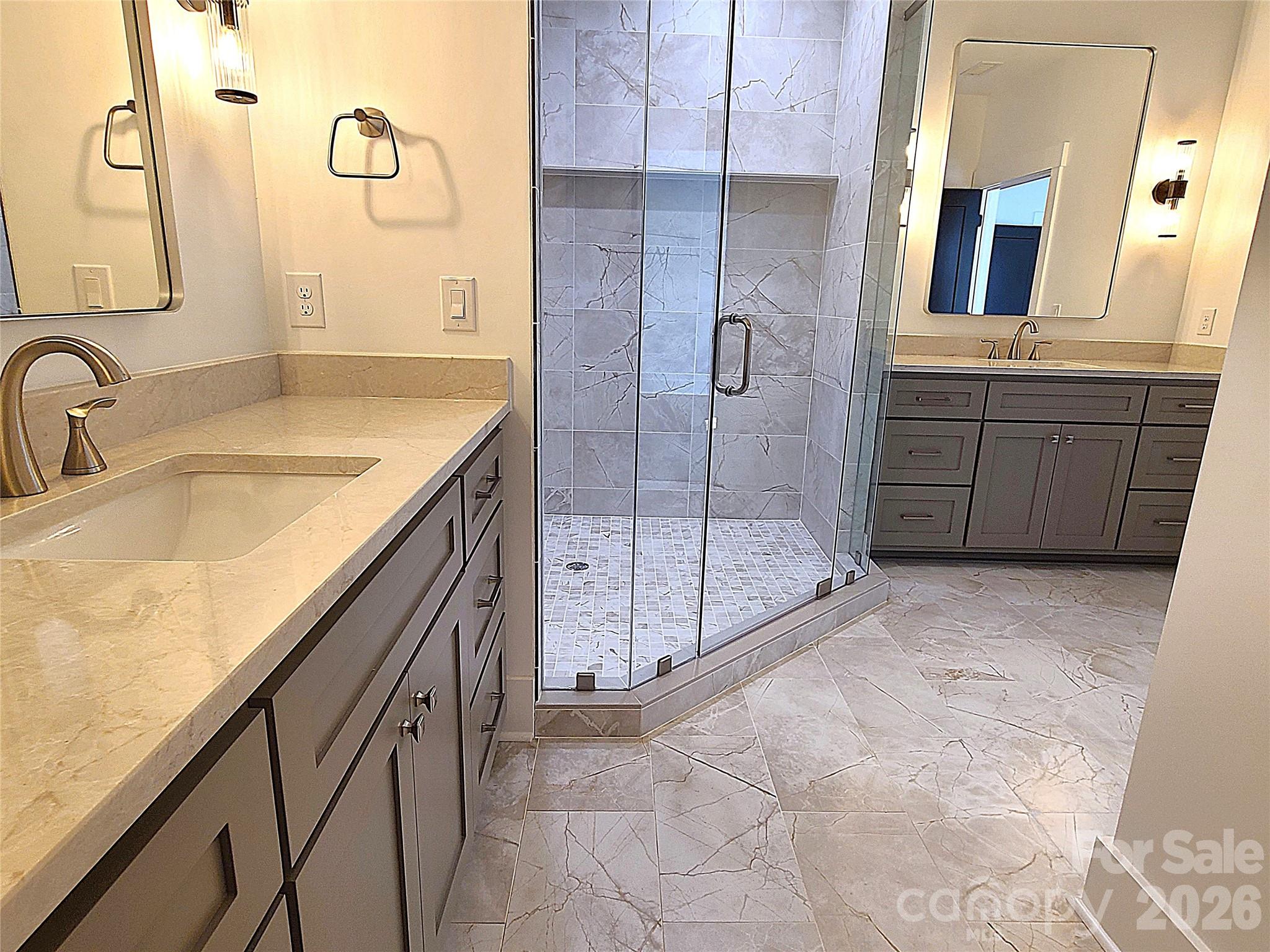 444 19th Avenue Circle NW — Hickory