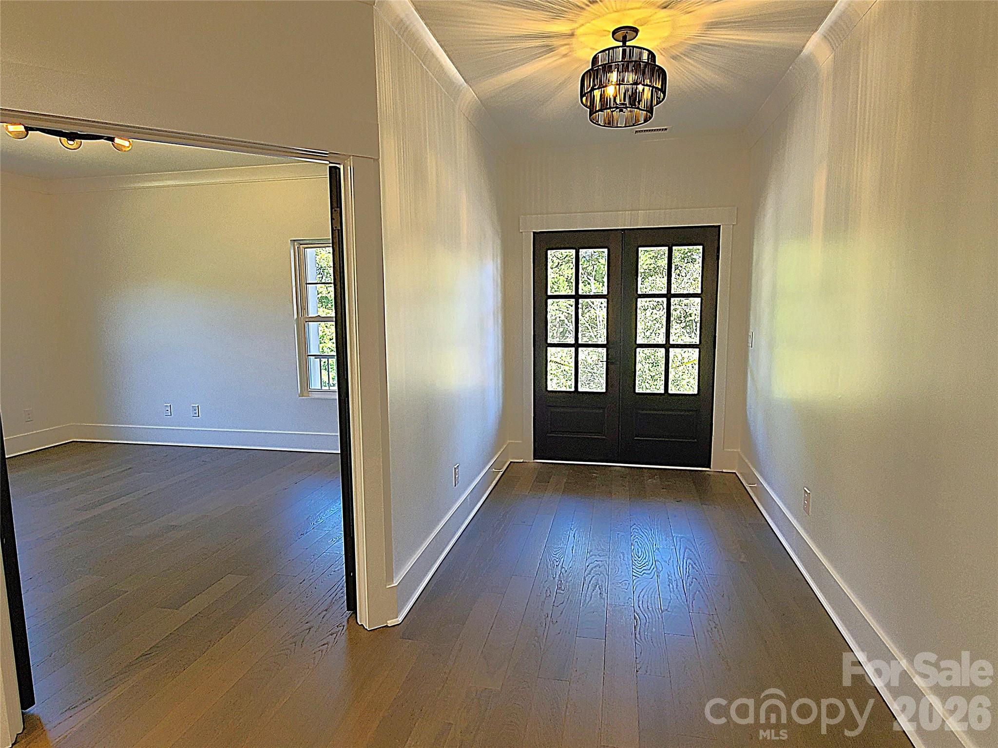444 19th Avenue Circle NW — Hickory