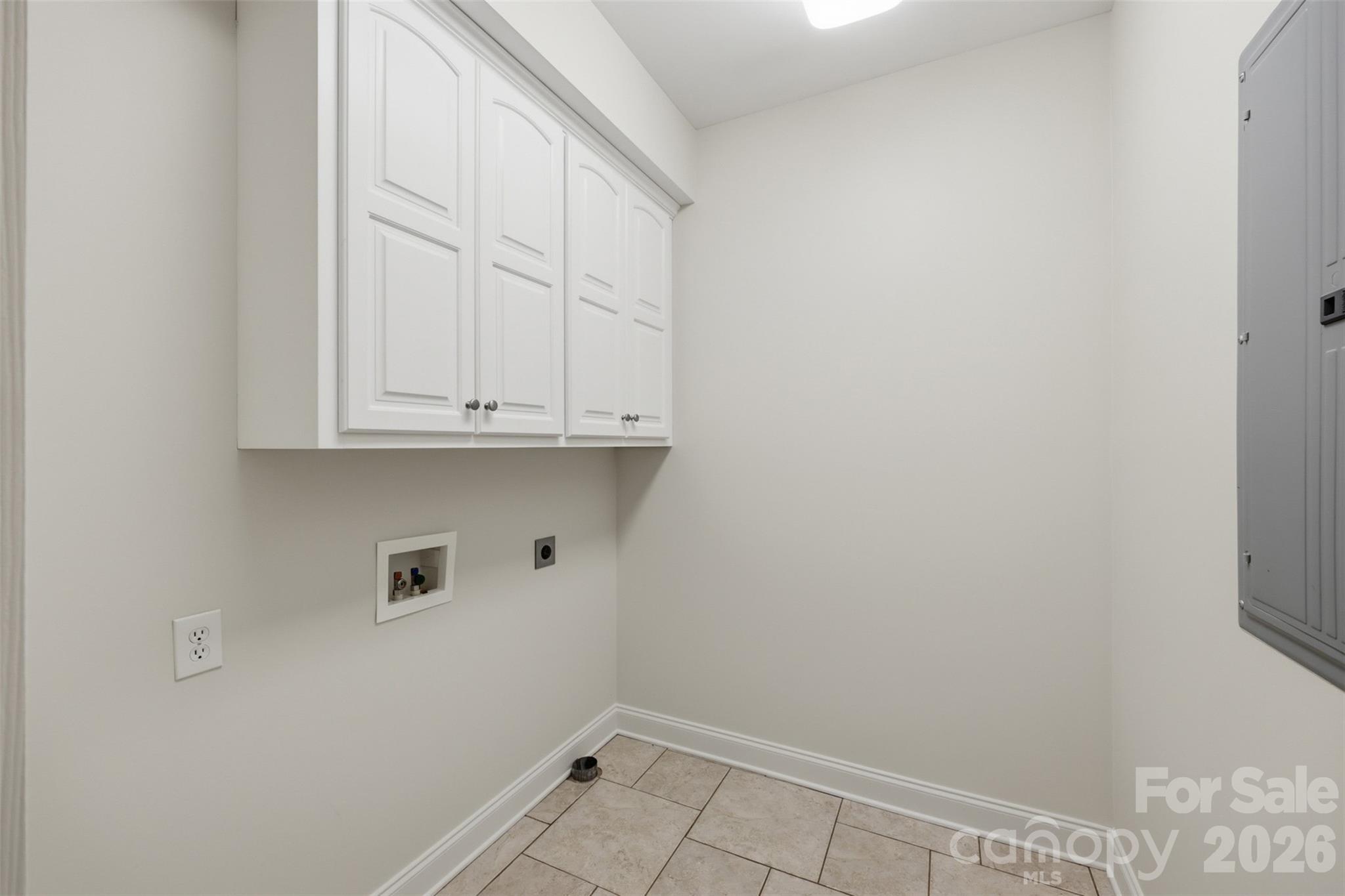 2488 Birdie Lane NE — Conover