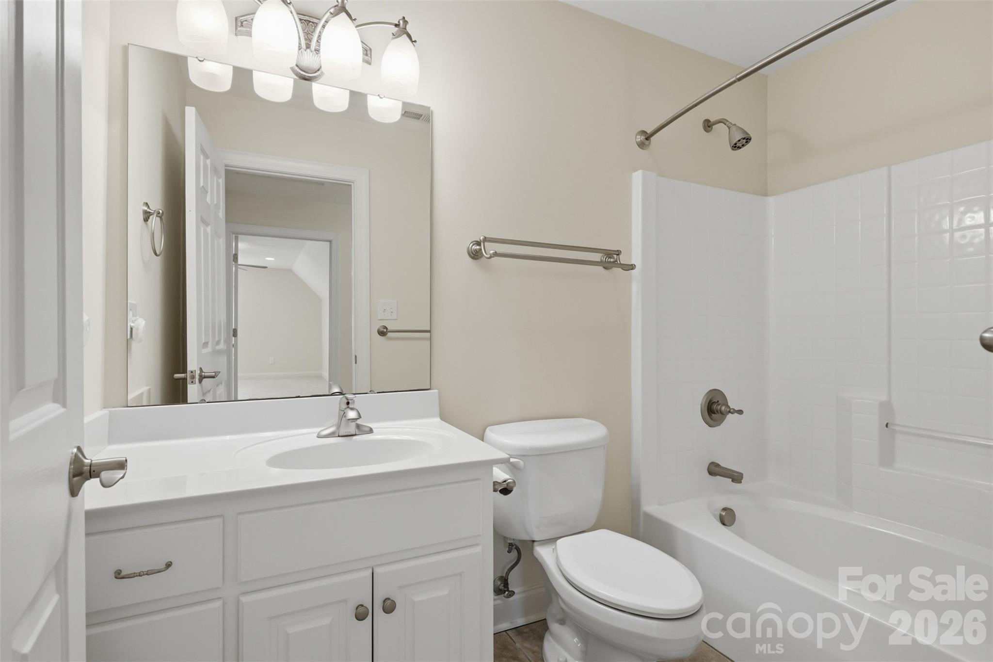 2488 Birdie Lane NE — Conover