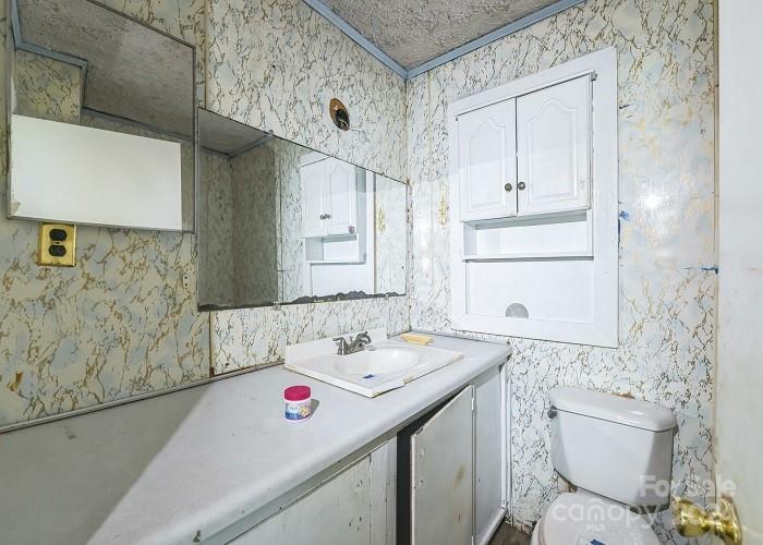 519 S Mulberry Street — Cherryville
