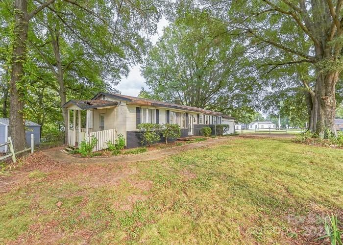 519 S Mulberry Street — Cherryville