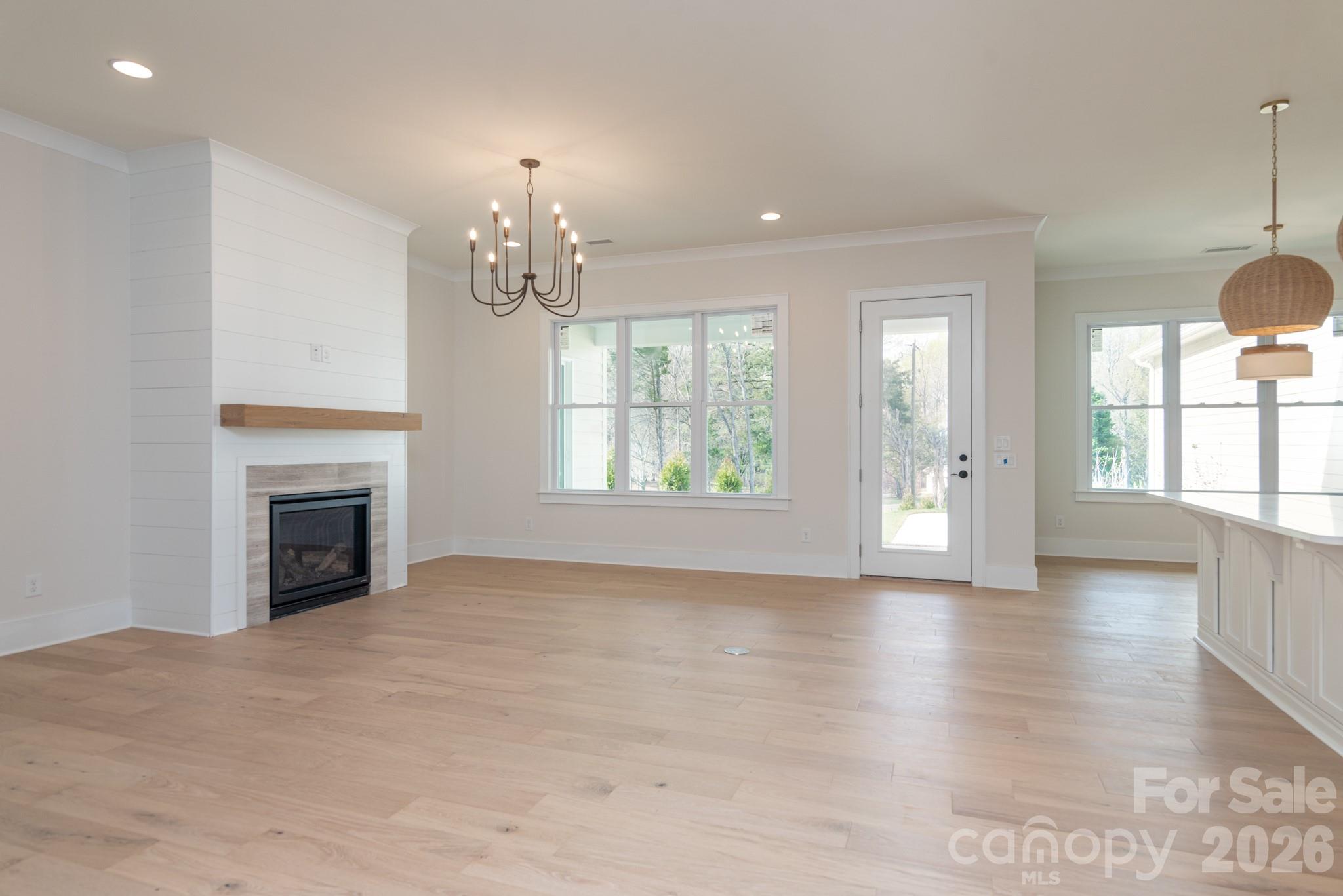 12813 Mayes Road — Huntersville