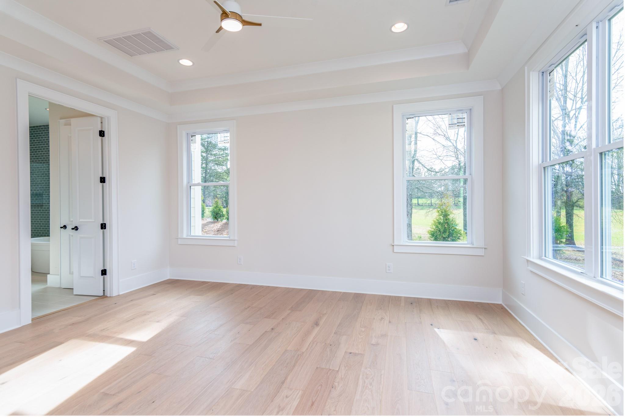 12813 Mayes Road — Huntersville