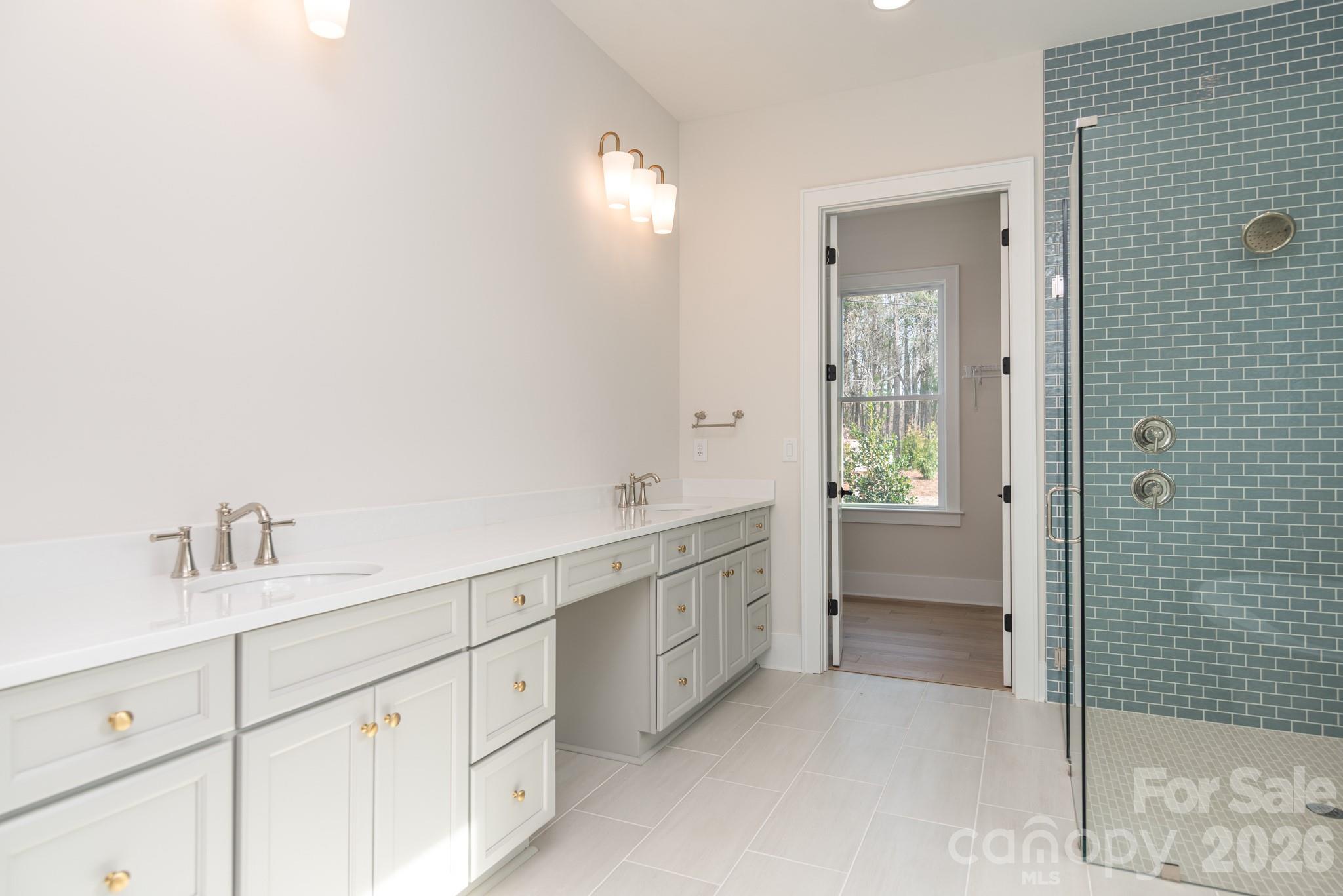 12813 Mayes Road — Huntersville
