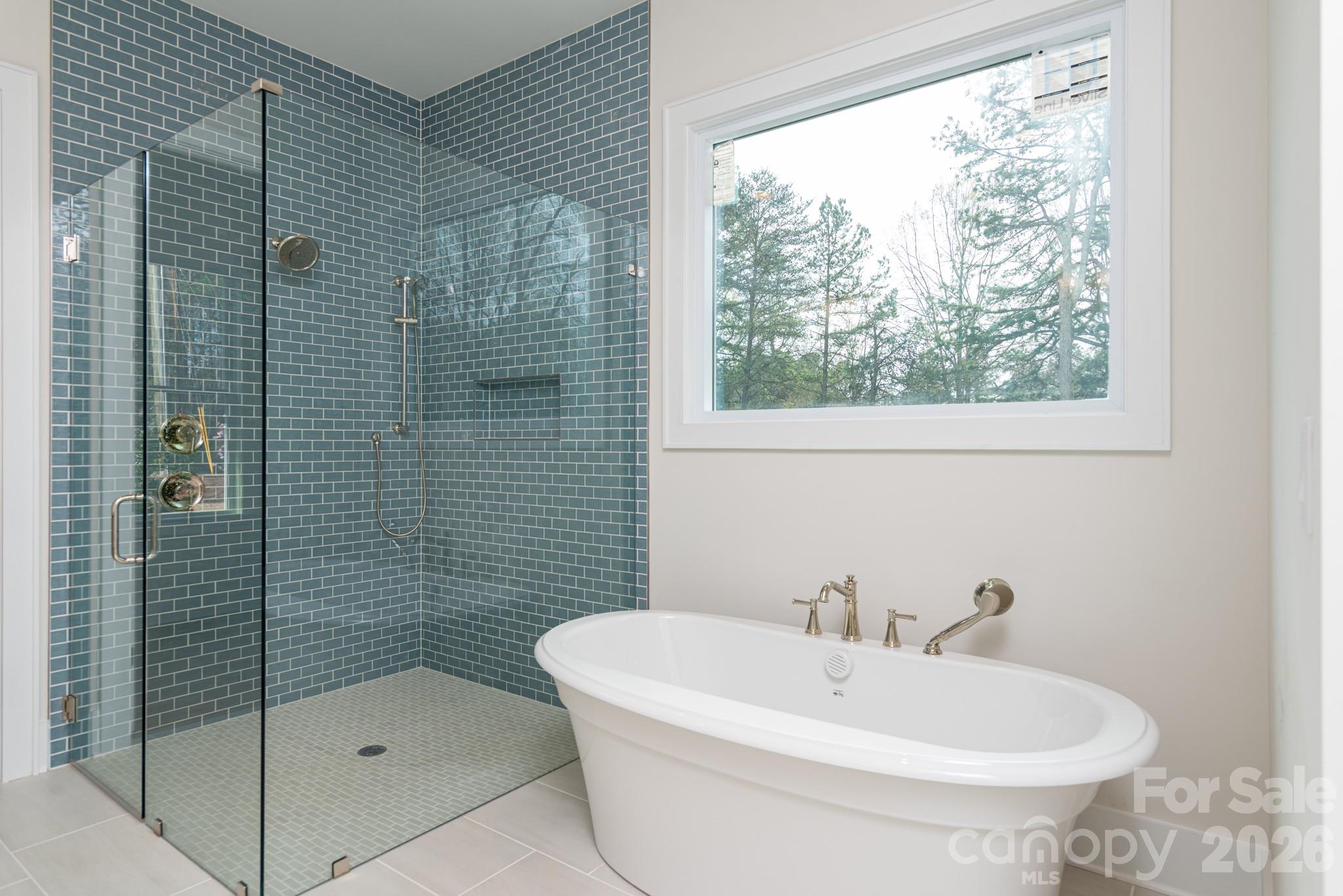 12813 Mayes Road — Huntersville