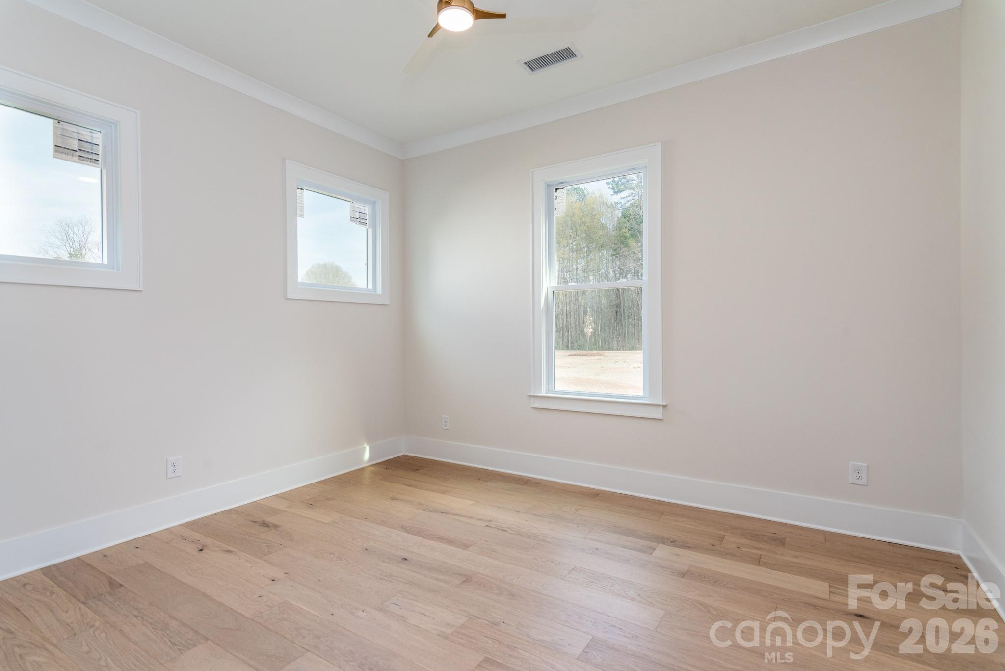 12813 Mayes Road — Huntersville