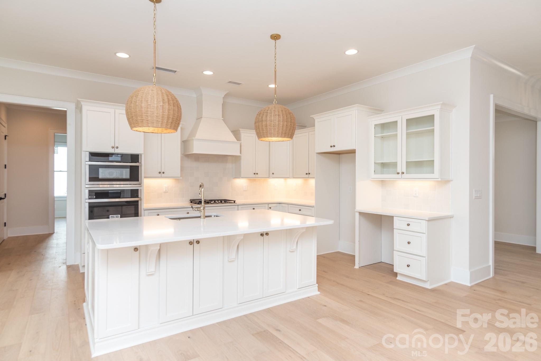 12813 Mayes Road — Huntersville