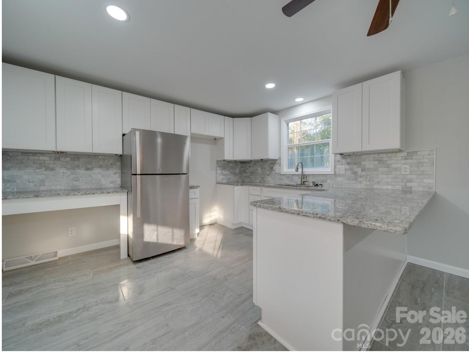 3980 Fish Pond Road — Salisbury