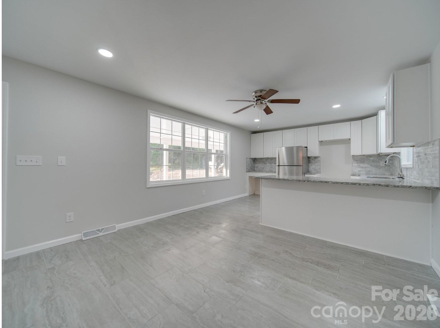 3980 Fish Pond Road — Salisbury