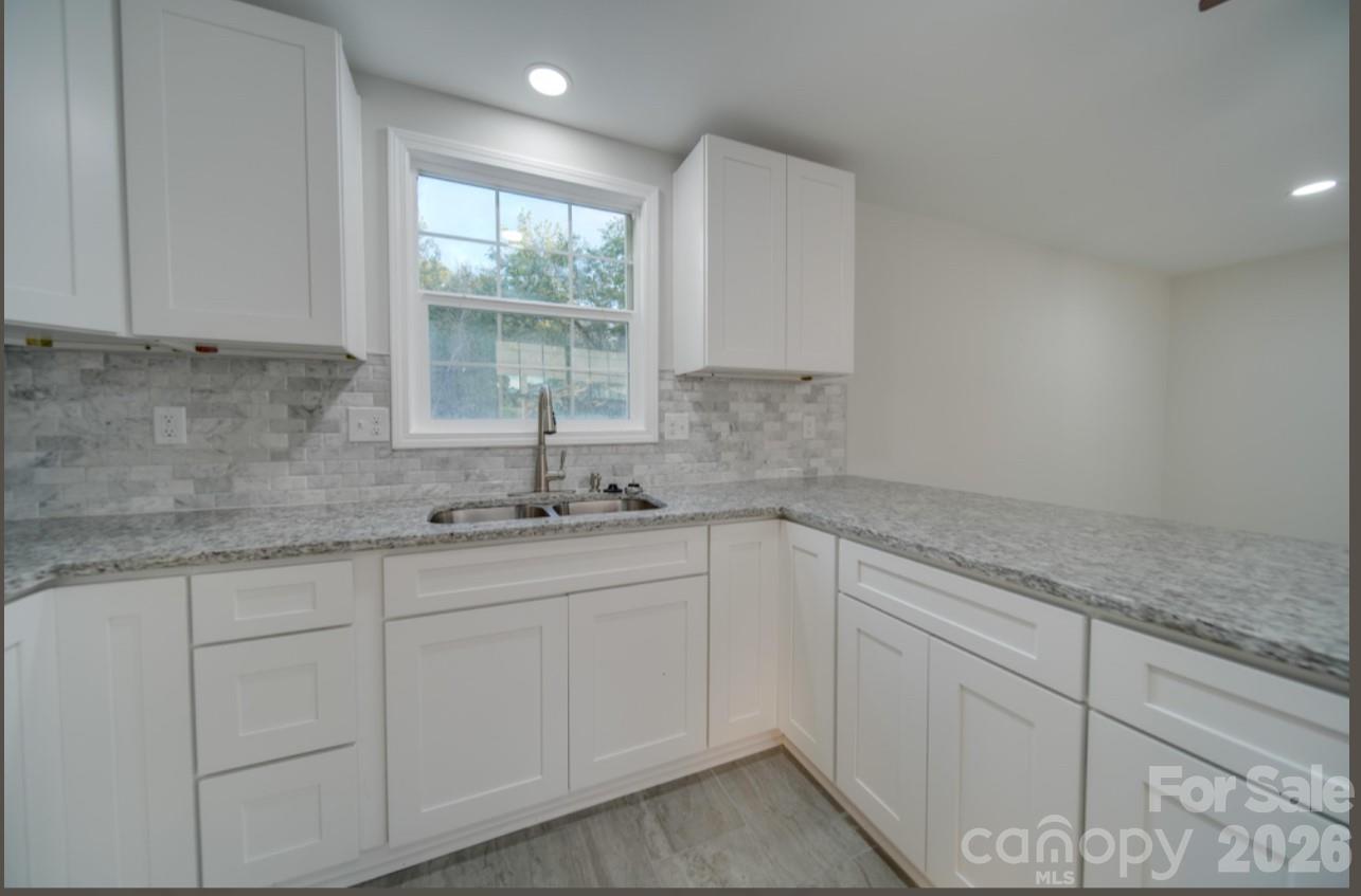 3980 Fish Pond Road — Salisbury