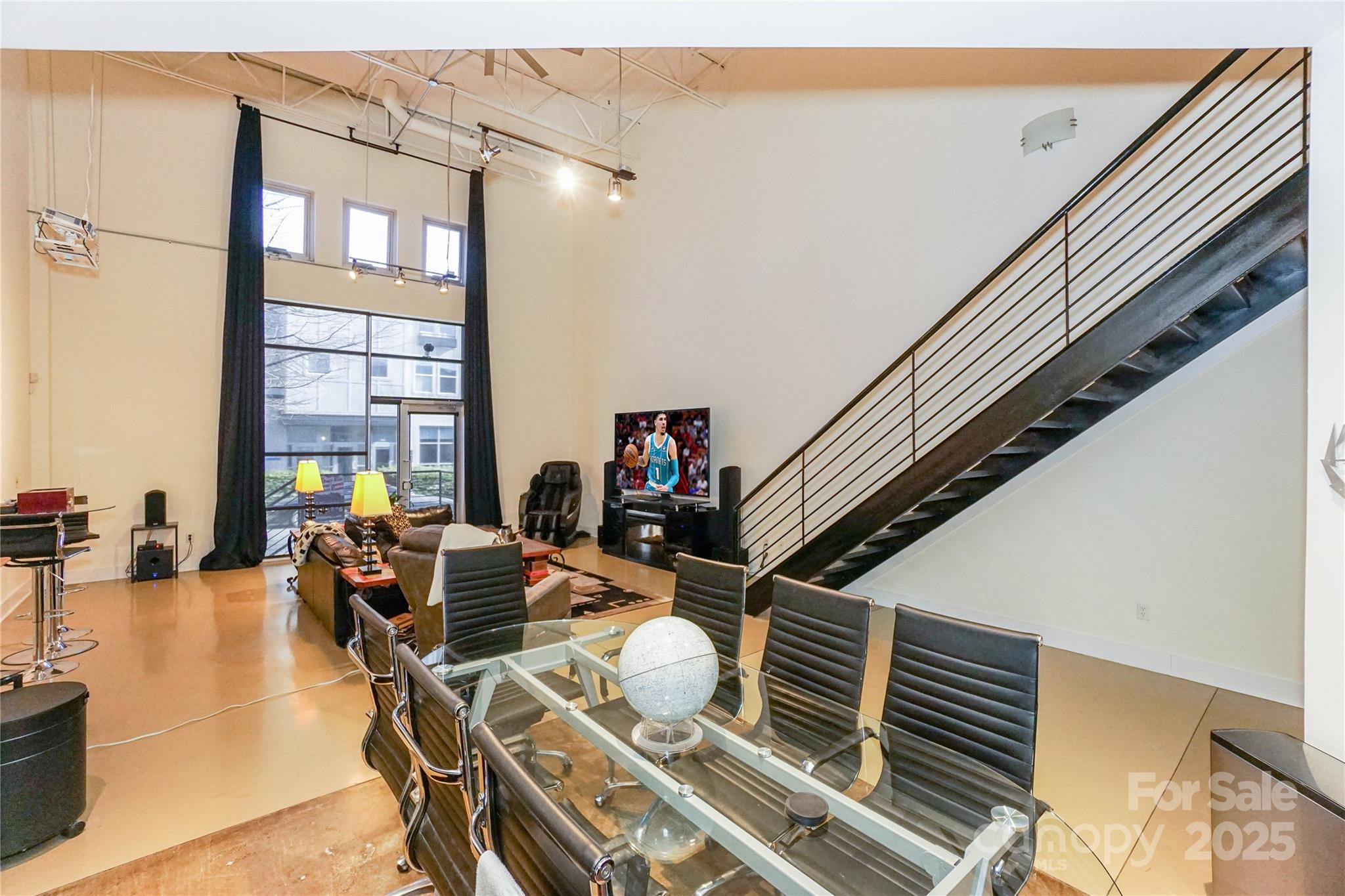 929 Westmere Avenue — Charlotte