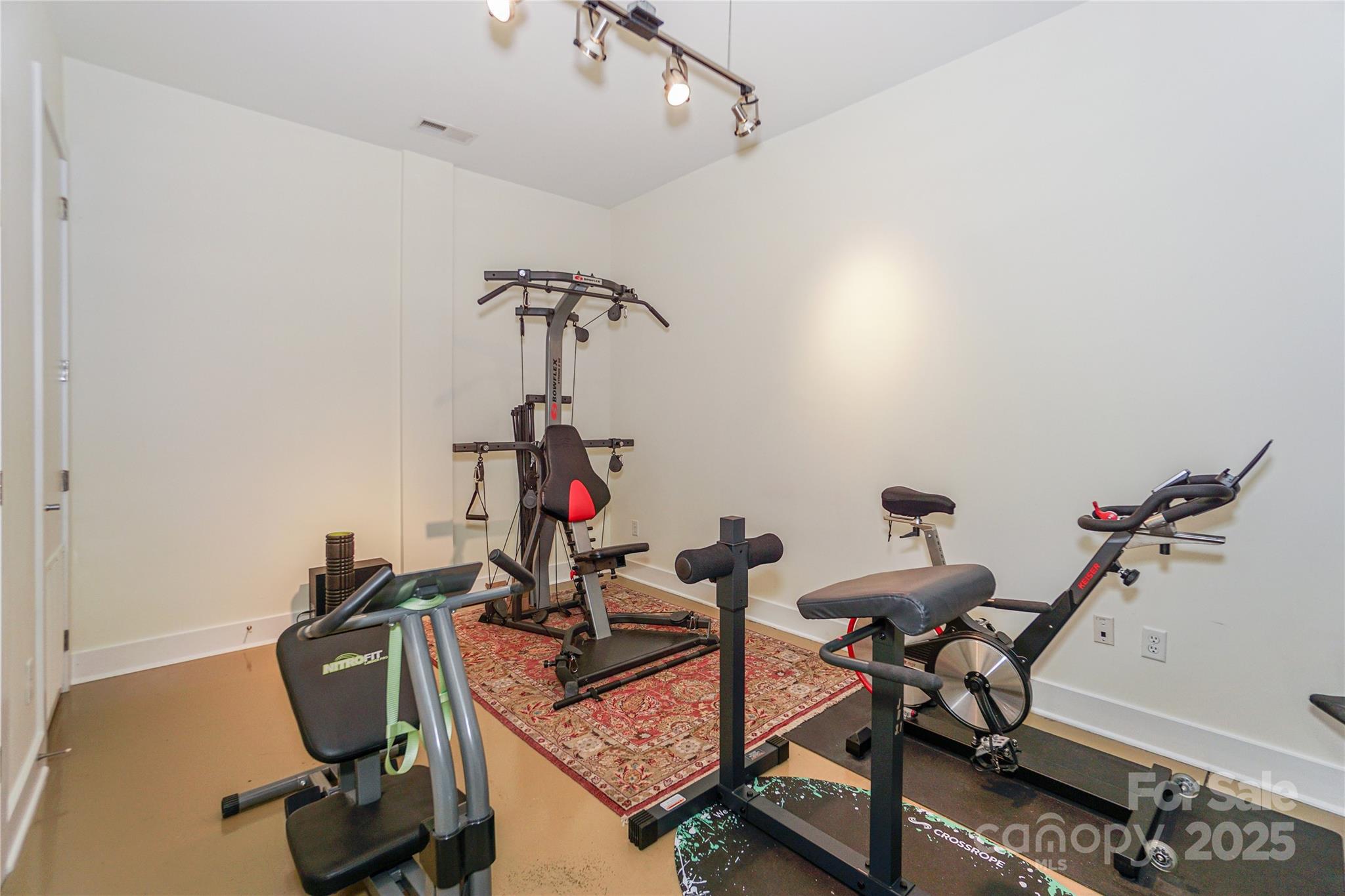 929 Westmere Avenue — Charlotte