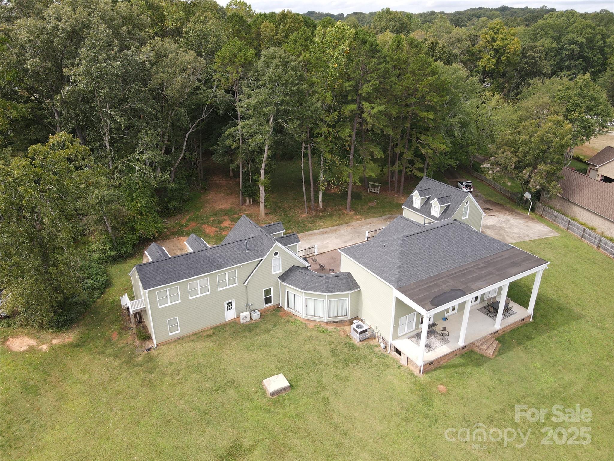 2111 Windermere Lane — Shelby