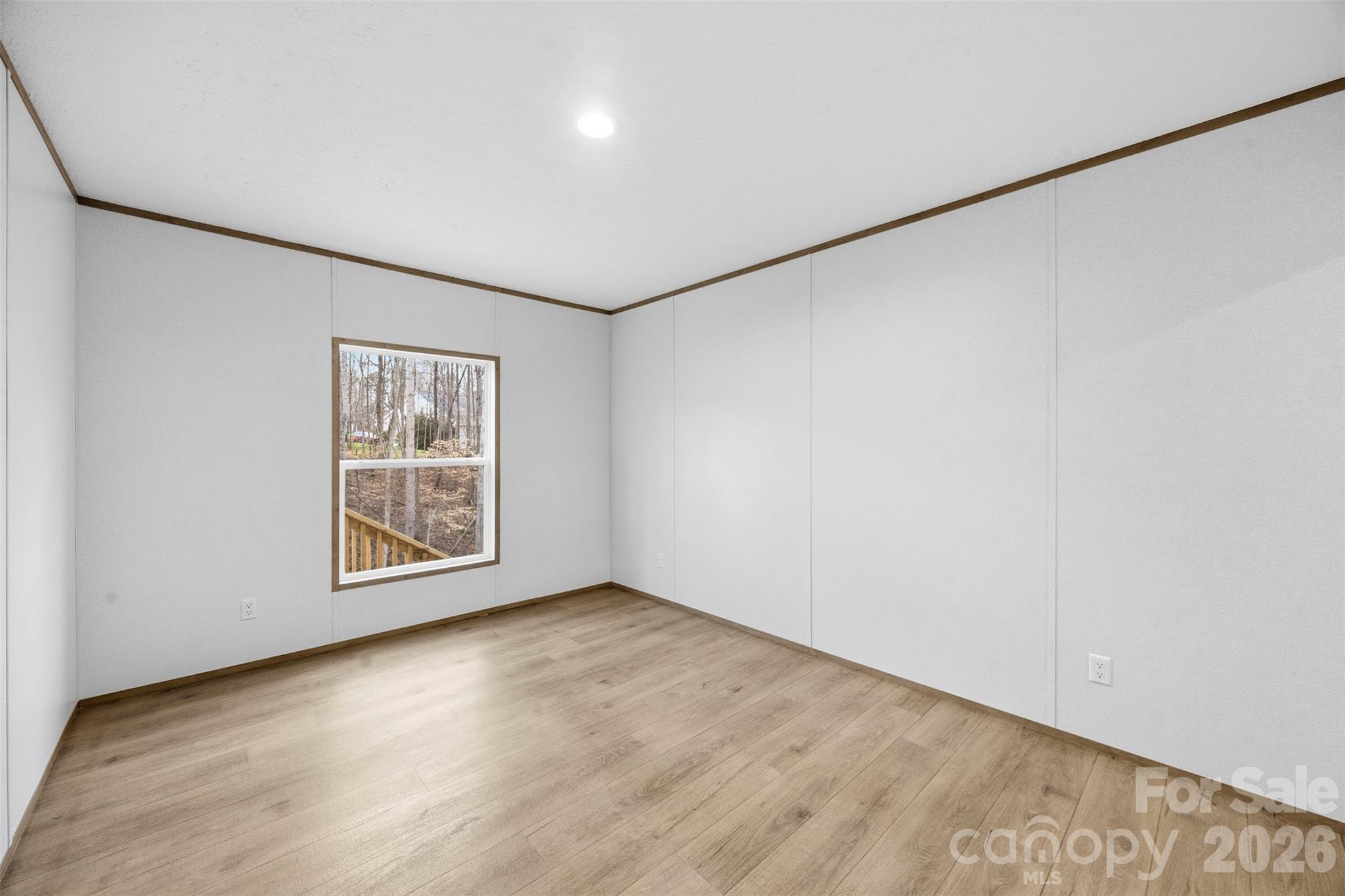 229 Sailwinds Road — Mooresville