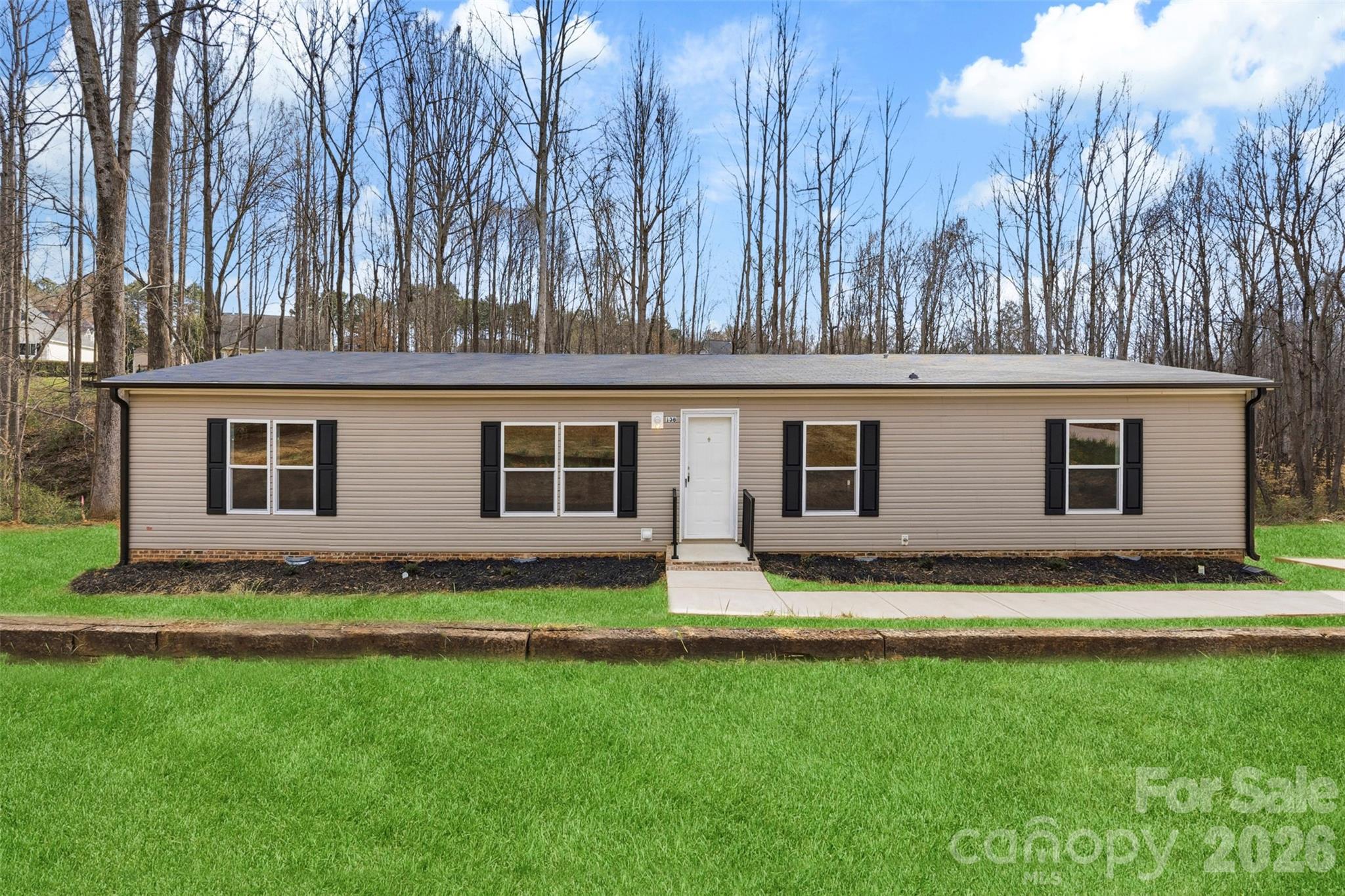 229 Sailwinds Road — Mooresville
