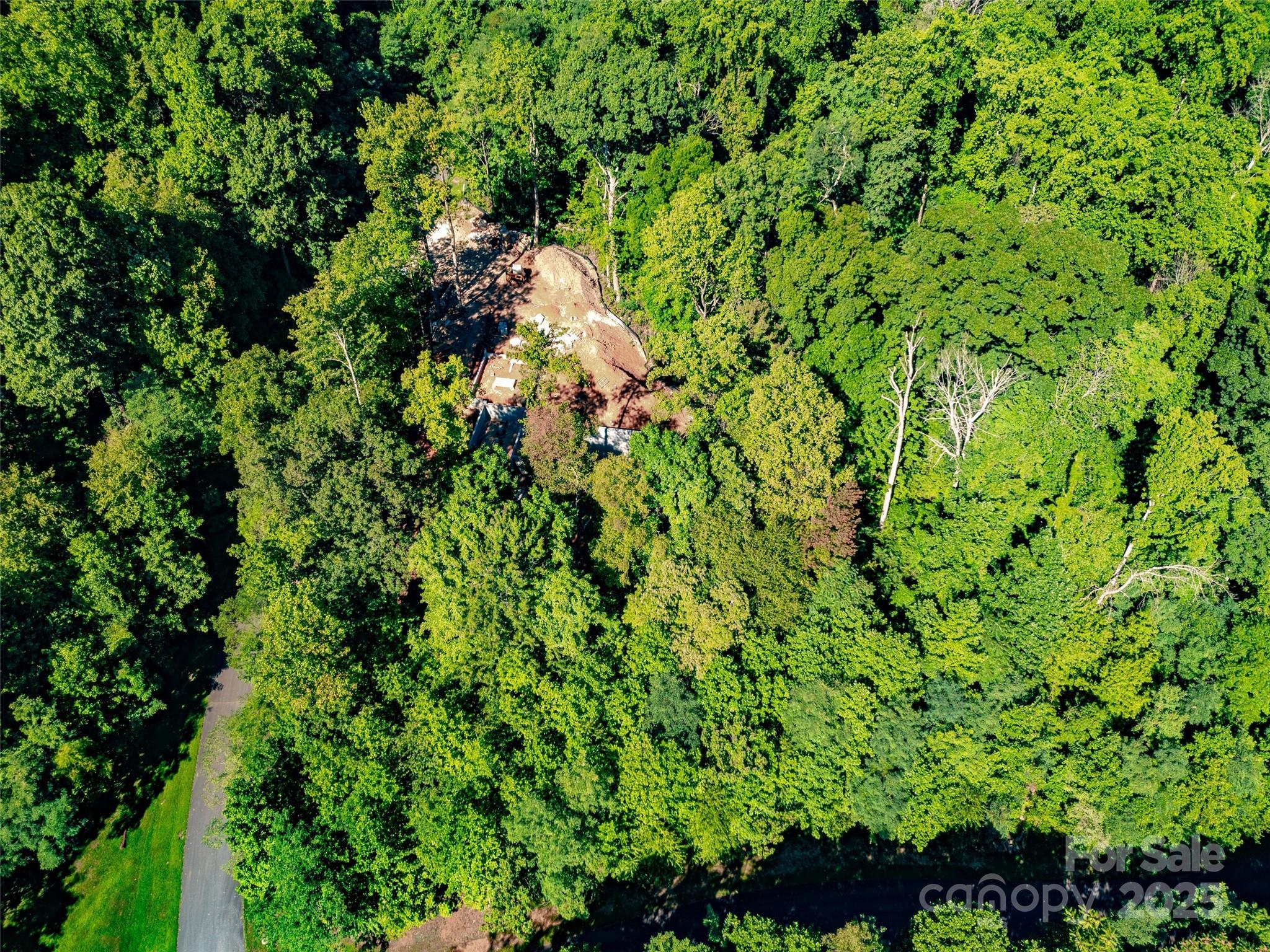 2140 Harm Creek Loop — Mill Spring