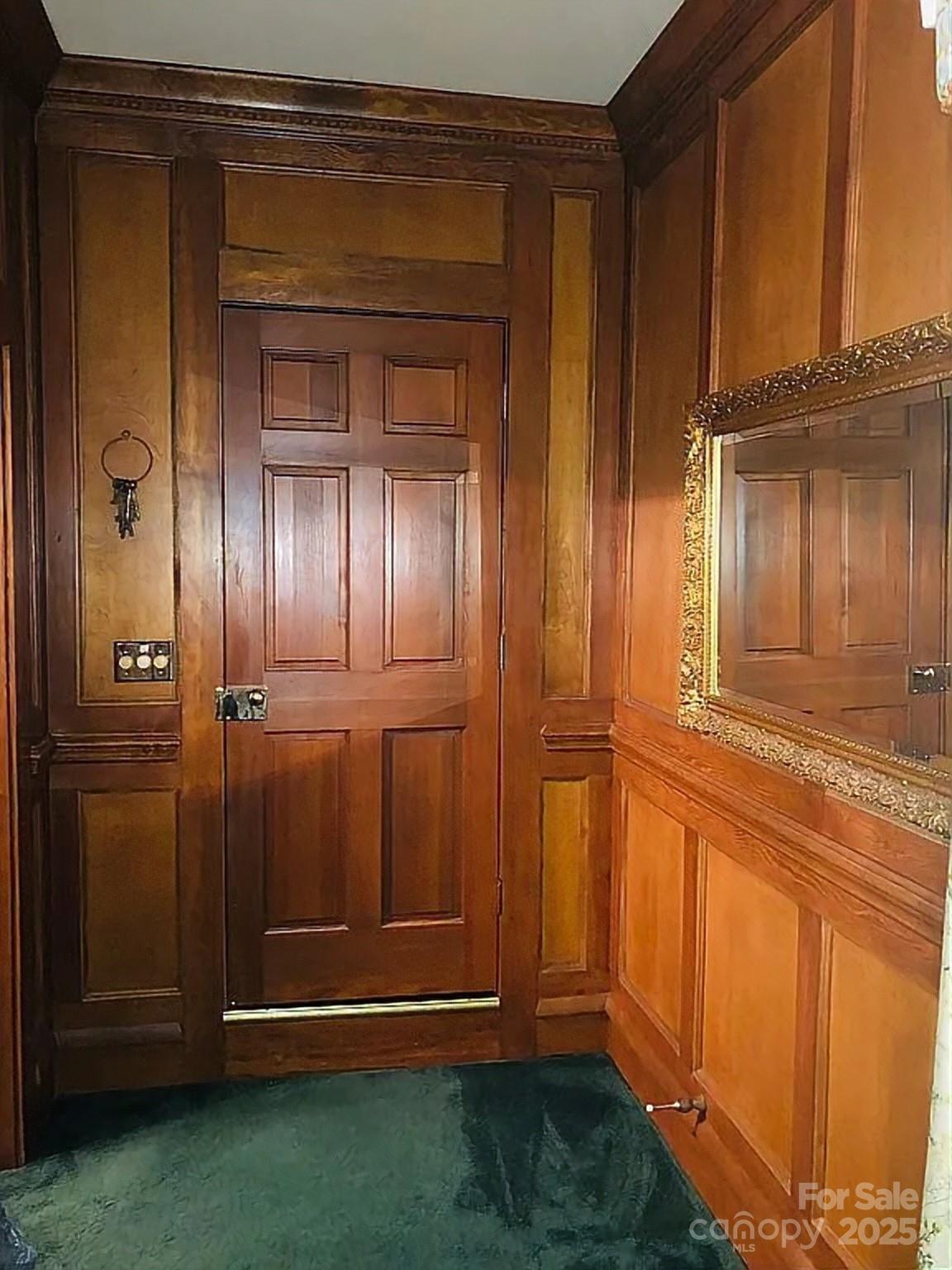 115 S Pearl Street — Troy