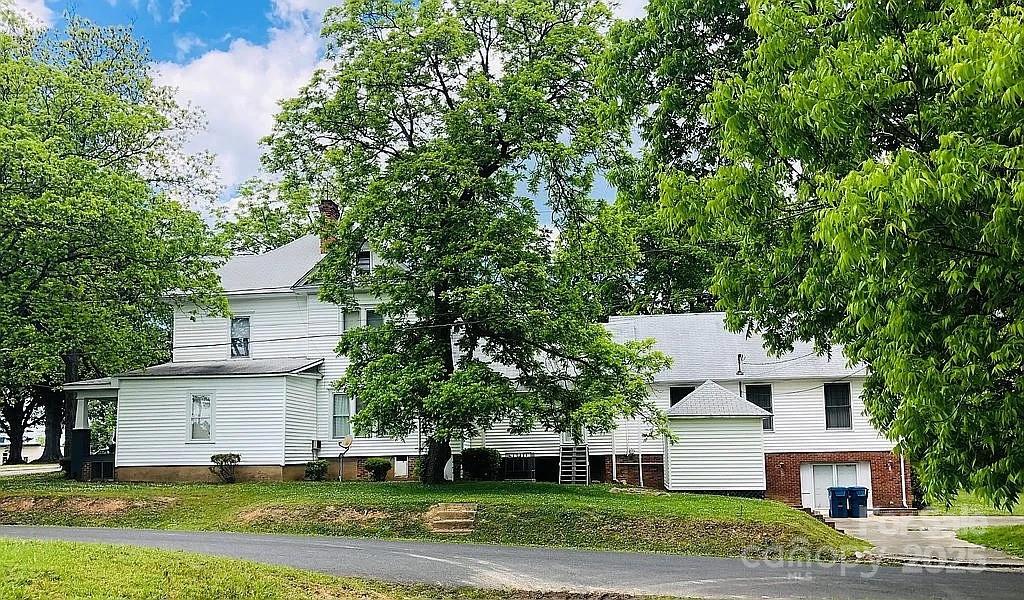 115 S Pearl Street — Troy