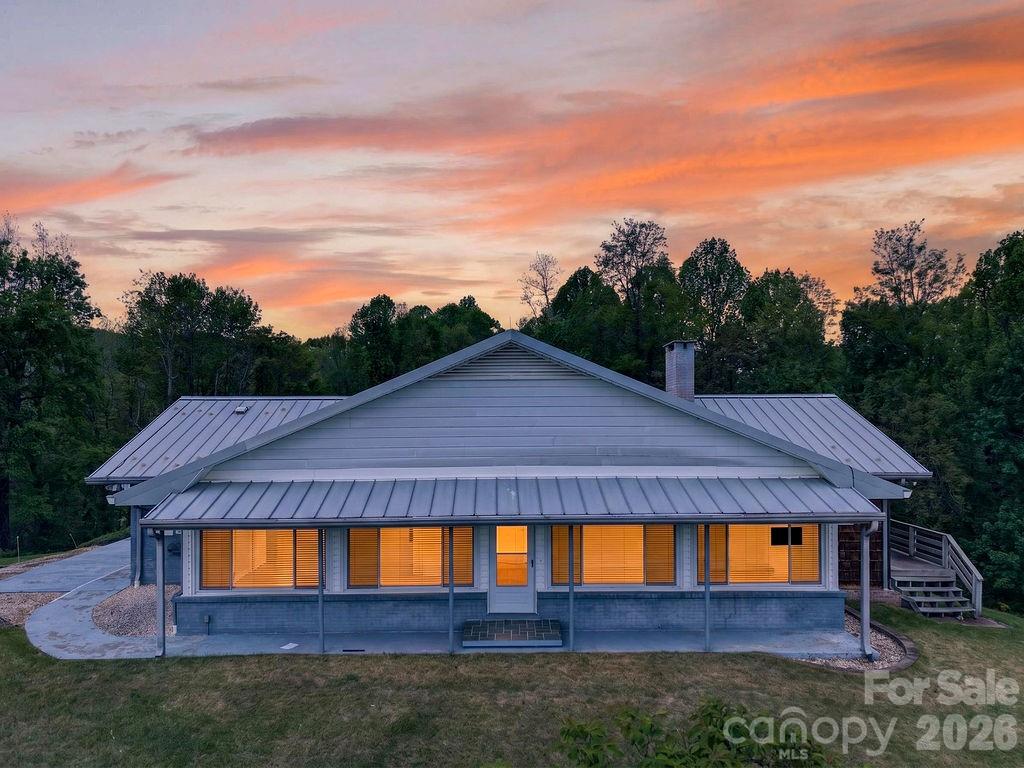 5481 Greenville Highway — Zirconia