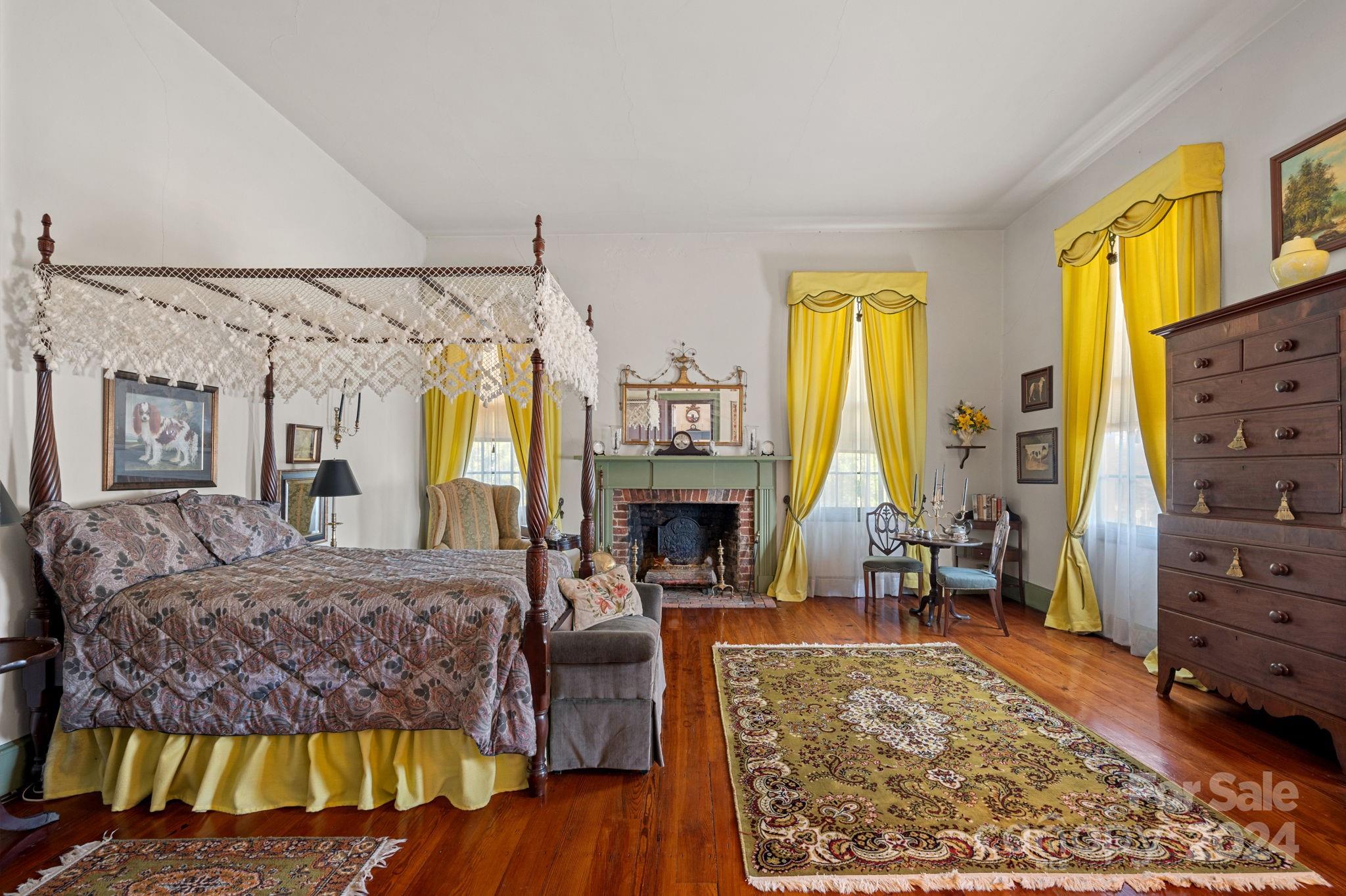 104 Leslie Loop — Mooresville
