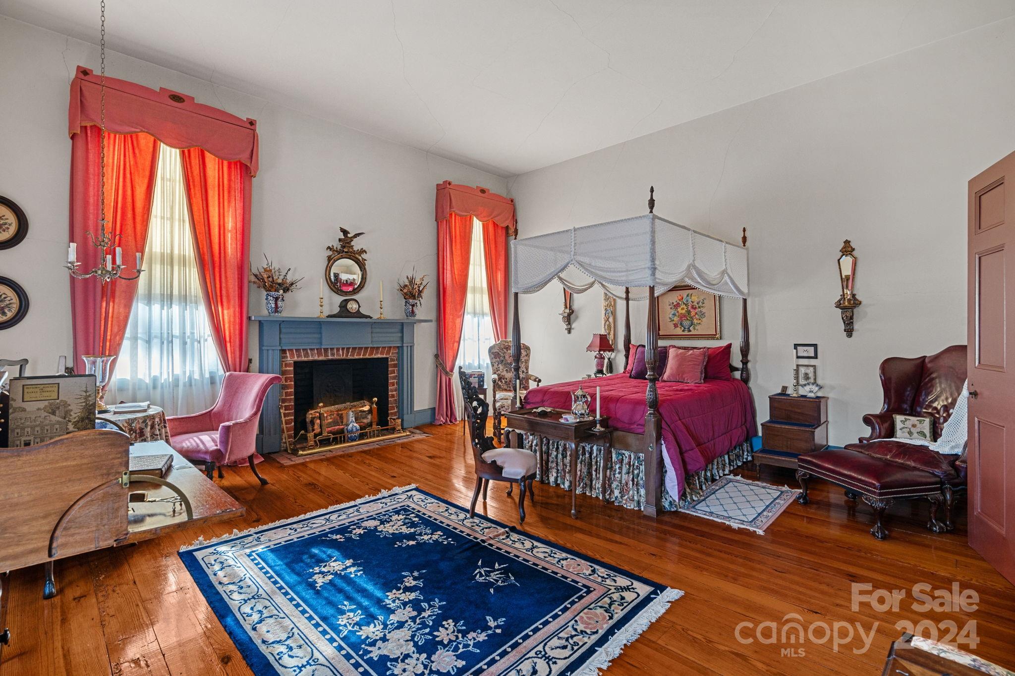 104 Leslie Loop — Mooresville